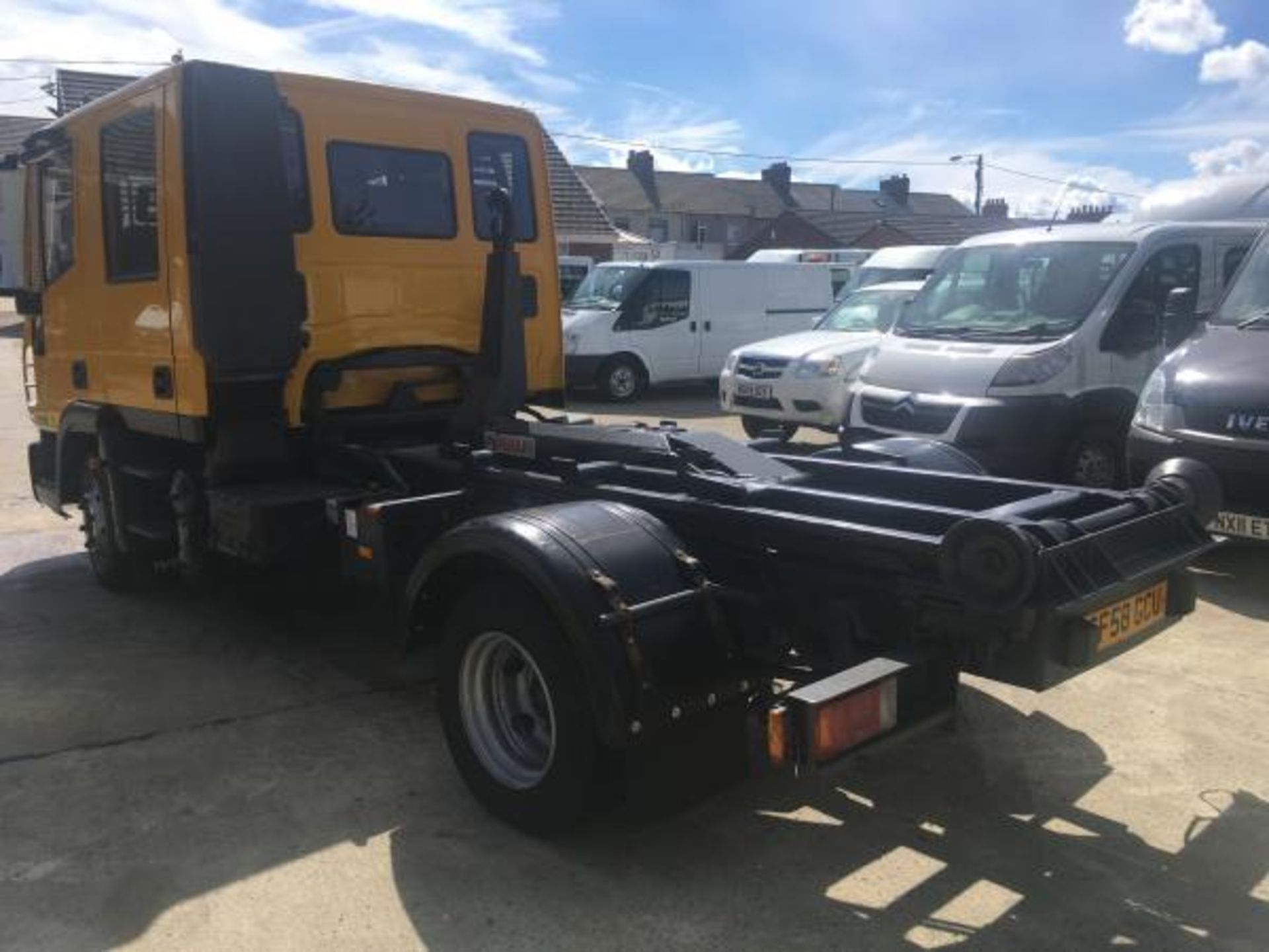 2008/58 REG IVECO EUROCARGO 80E18 HOOK LOADER HL5 7.5 TON CREW CAB WITH HIAB MULTI LIFT *PLUS VAT* - Image 3 of 25