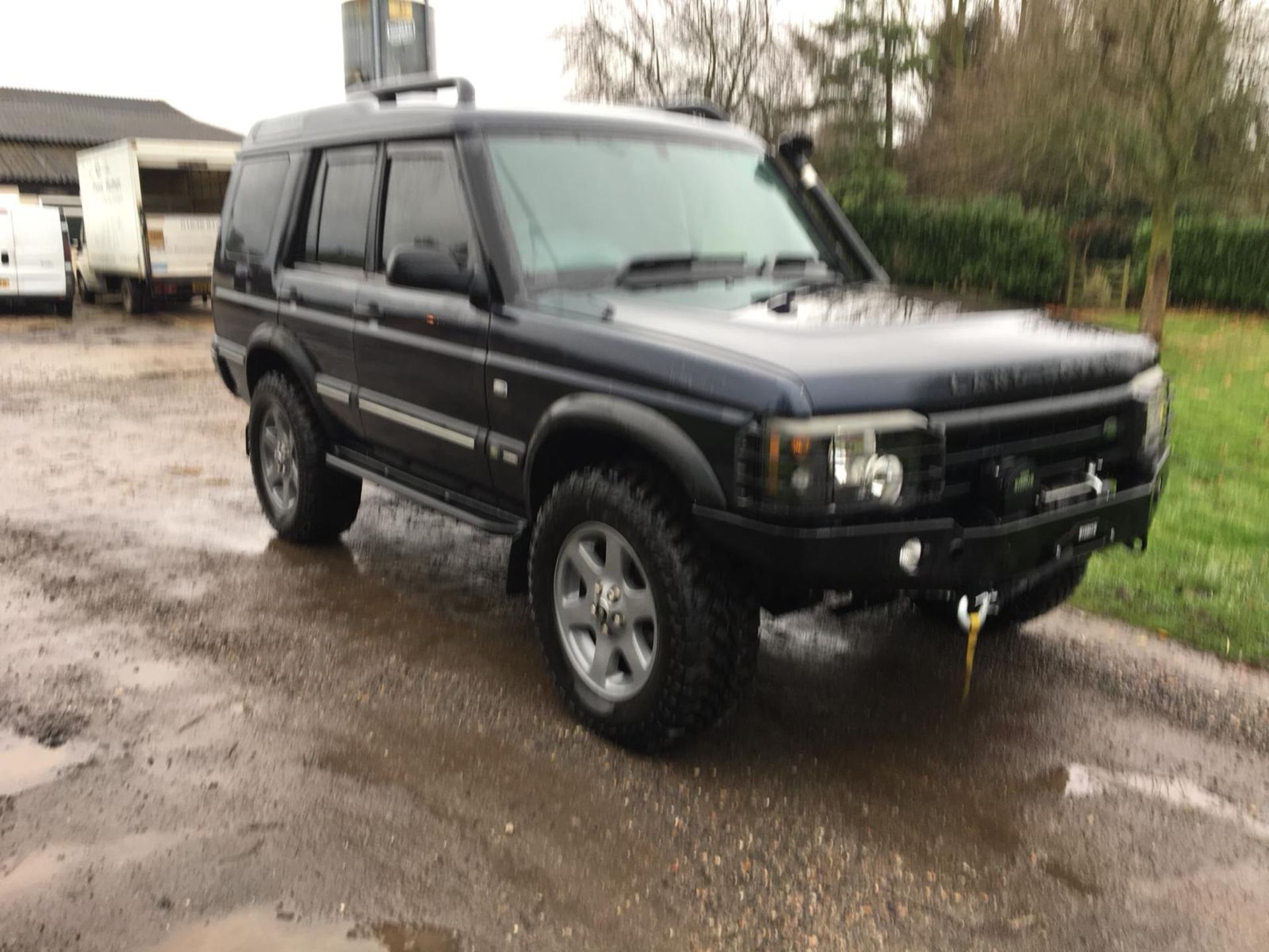 2004/04 REG LAND ROVER DISCOVERY ES PREMIUM TD5 AUTOMATIC, WITH FRONT WINCH *NO VAT*