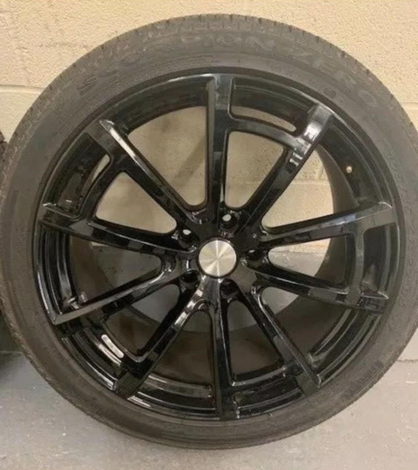 4 X 22" MANSORY BENTLEY BENTAYGO BLACK ALLOY WHEELS C/W SCORPION ZERO TYRES *NO VAT* - Bild 3 aus 4