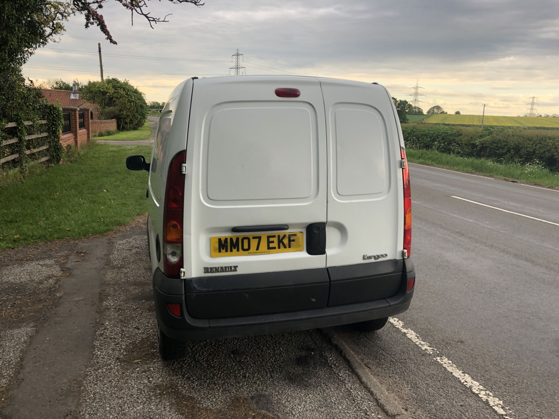 2007 RENAULT KANGOO VAN - MOT MAY 2020 AND NO VAT - Image 6 of 11