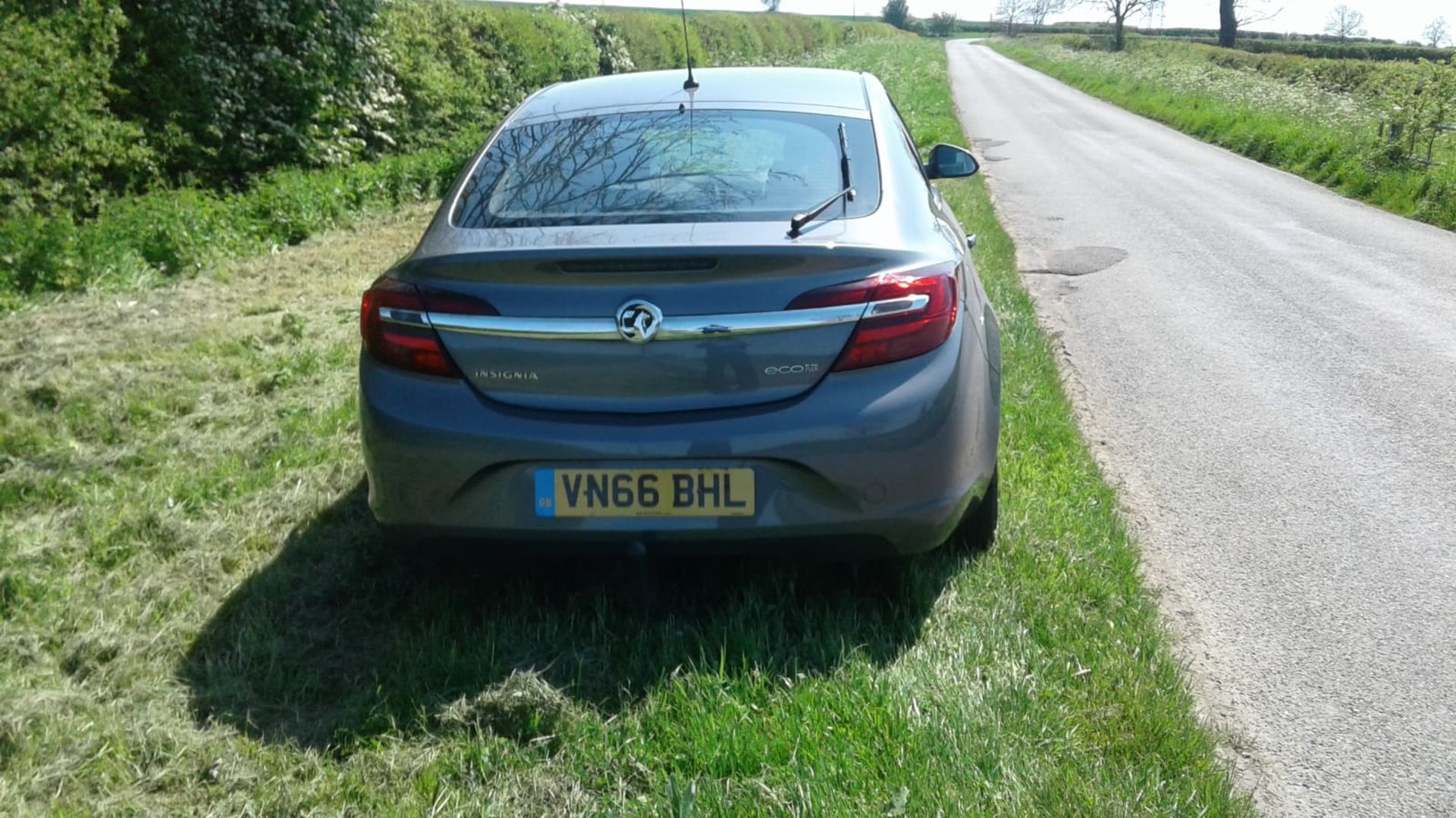 2017/66 REG VAUXHALL INSIGNIA DESIGN CDTI ECOFLEX 1.6 DIESEL GREY, SHOWING 0 FORMER KEEPERS *NO VAT* - Image 4 of 10