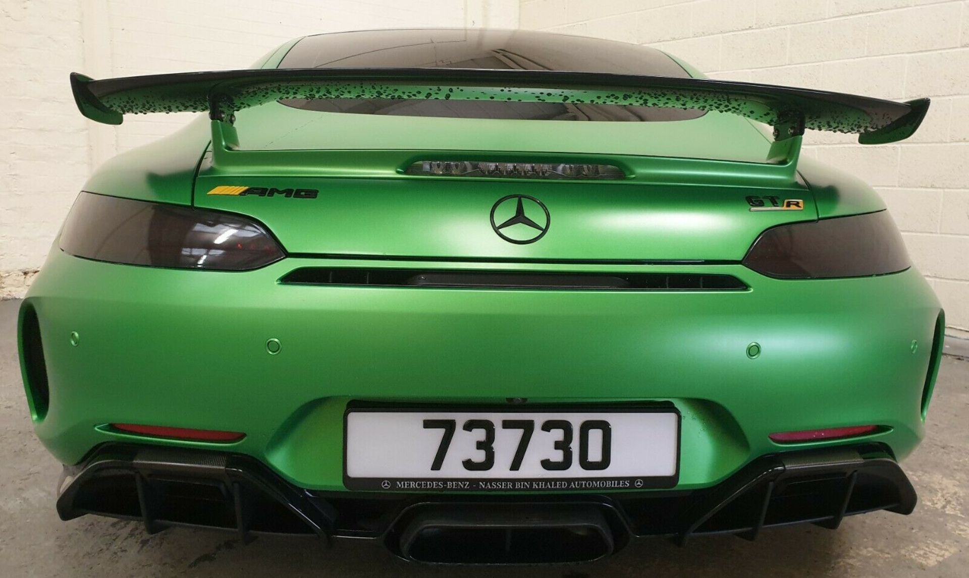 2018 MERCEDES-BENZ GT AMG GT-R PREMIUM AUTOMATIC CARBON GREEN (LEFT HAND DRIVE) *NO VAT* - Image 5 of 11