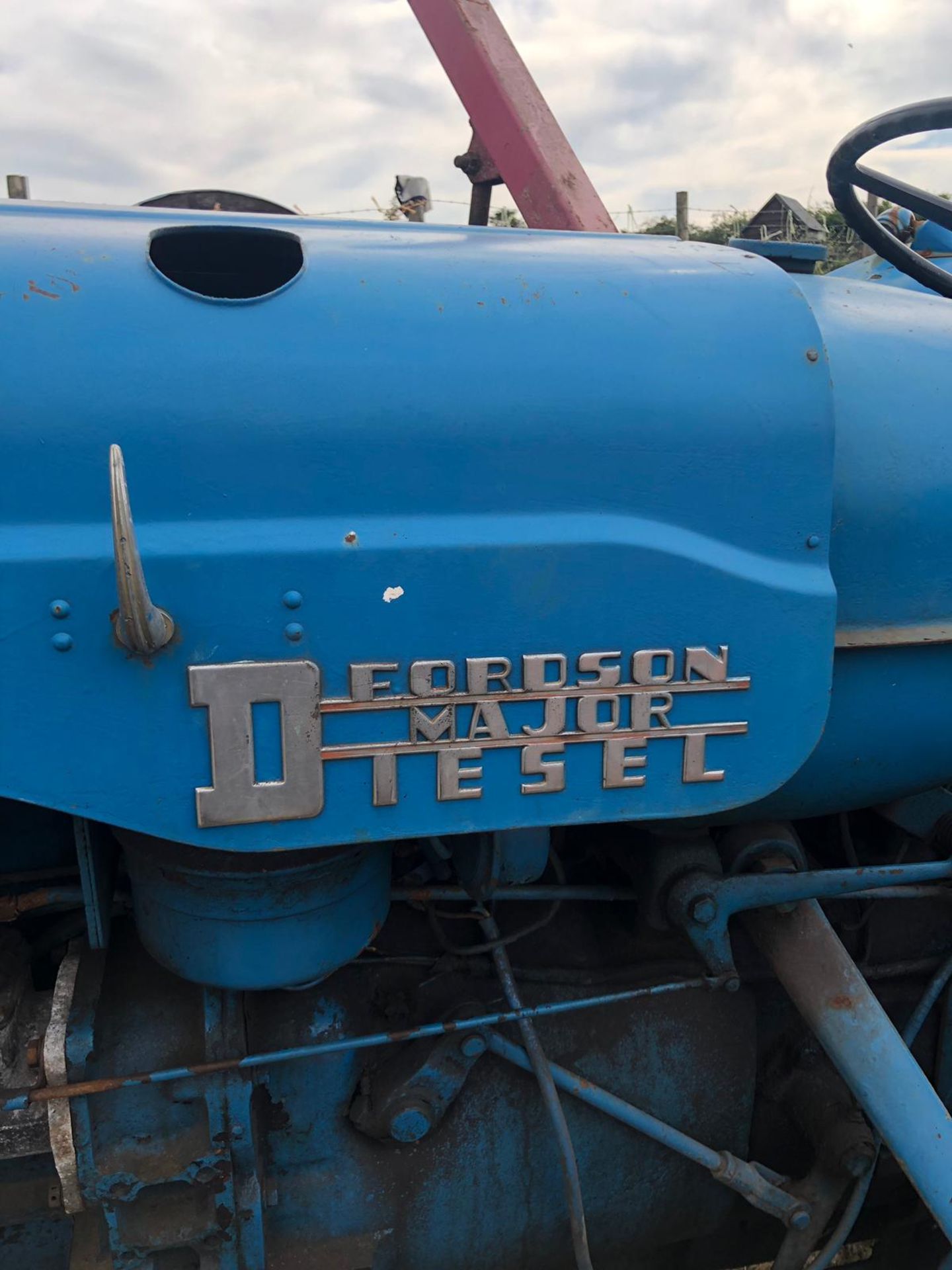 FORDSON MAJOR DIESEL TRACTOR, HAS BEEN STOOD FOR A FEW YEARS *PLUS VAT* - Image 5 of 5