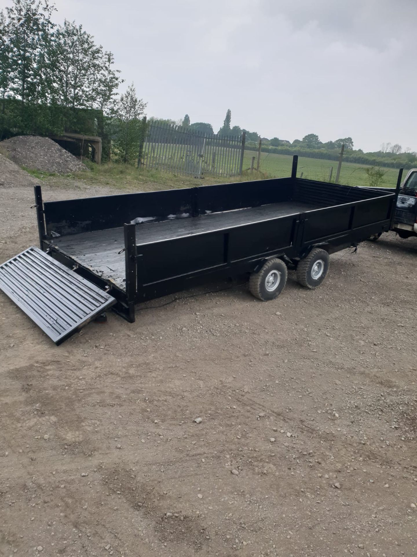 3.5 TON TIPPING TRAILER LAUNCH YOUR WORK DROP DOWN SIDES TIPPER WORKS GOOD TYRES *NO VAT* - Image 5 of 10