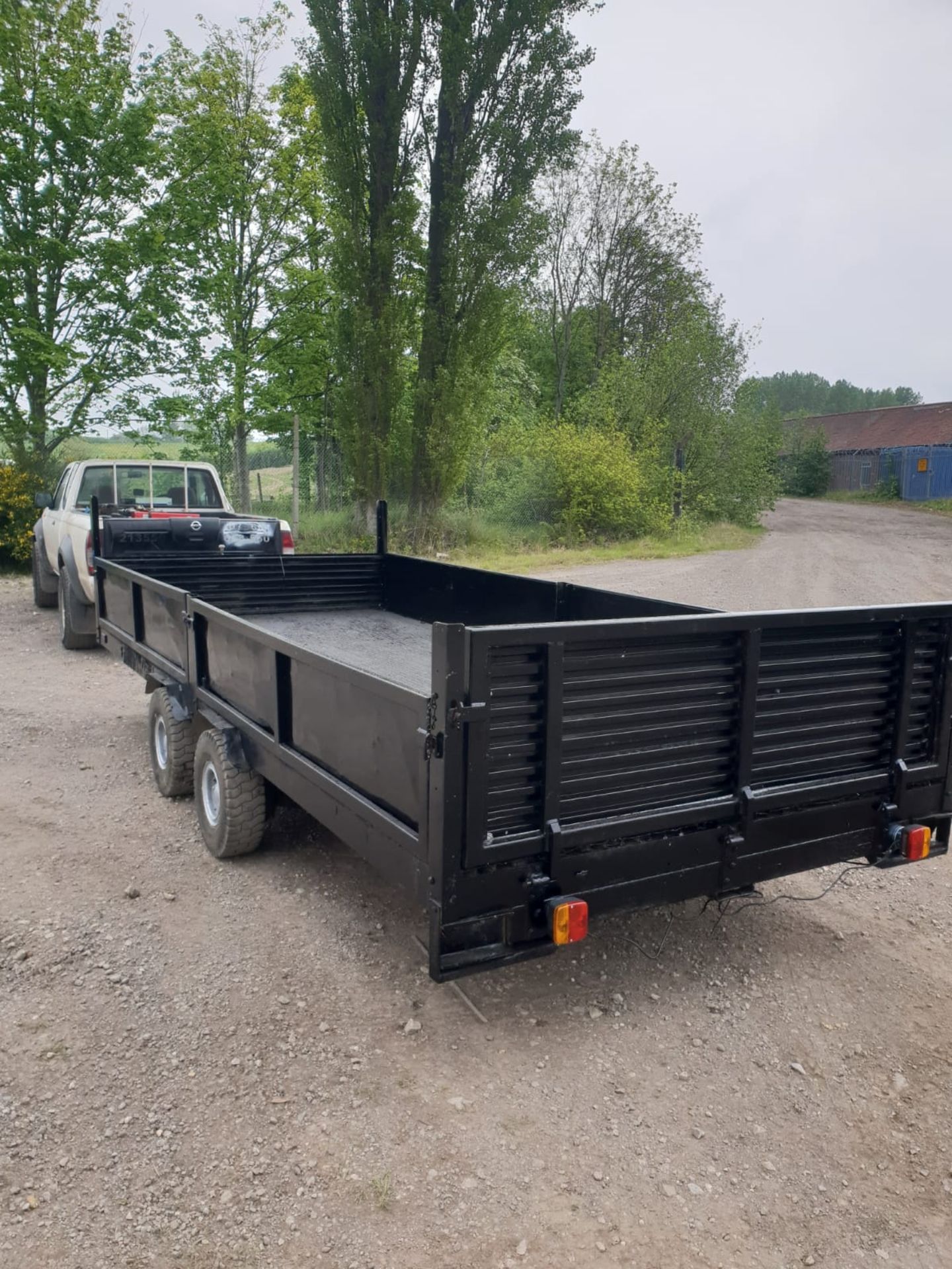 3.5 TON TIPPING TRAILER LAUNCH YOUR WORK DROP DOWN SIDES TIPPER WORKS GOOD TYRES *NO VAT* - Image 3 of 10