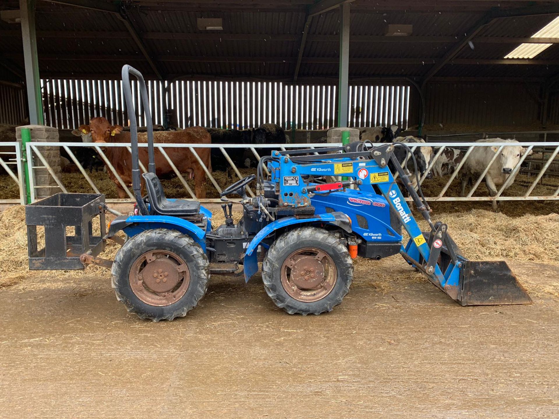 BCS VICTOR 300 RS ALL TERRAIN FORESTRY 4X4 COMPACT TRACTOR WITH BONATTI FRONT LOADER *PLUS VAT* - Image 9 of 17