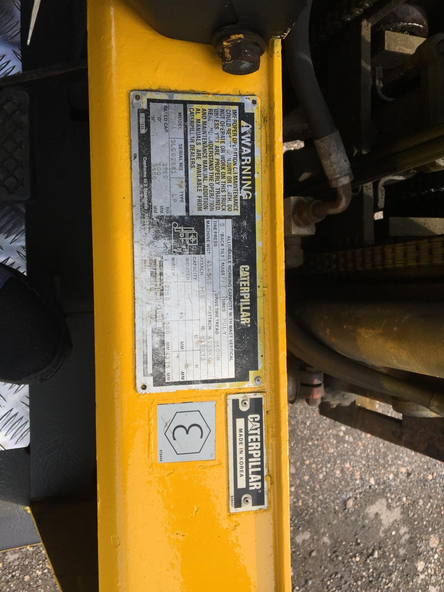 1990 CATERPILLAR T50DSA 2750 KG GAS POWERED FORKLIFT WITH TRIPLEX MAST *PLUS VAT* - Image 13 of 17