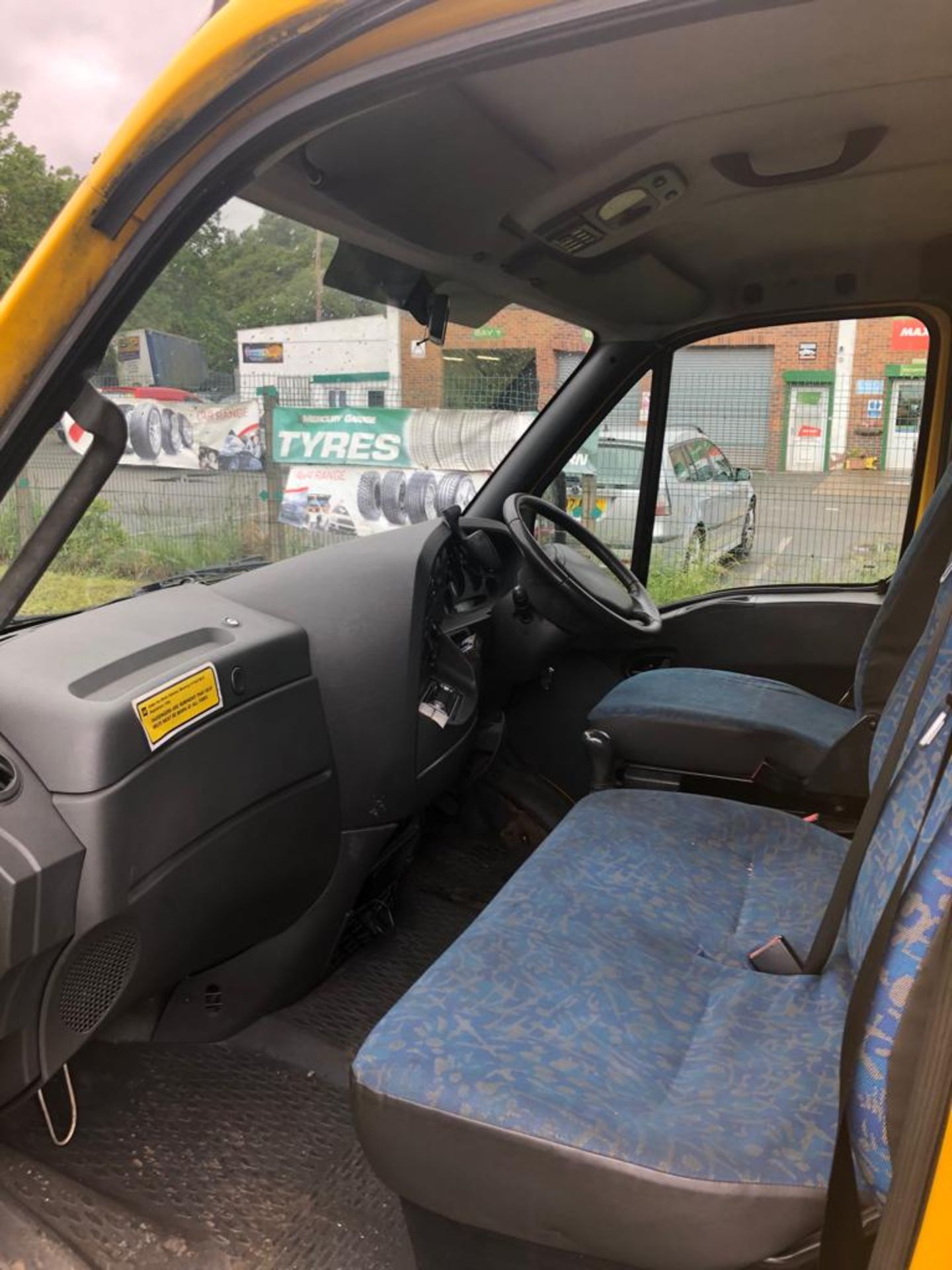 2002/51 REG IVECO-FORD DAILY (S2000) YELLOW 2.8 DIESEL BREAKDOWN RECOVERY TRUCK *PLUS VAT* - Image 11 of 13