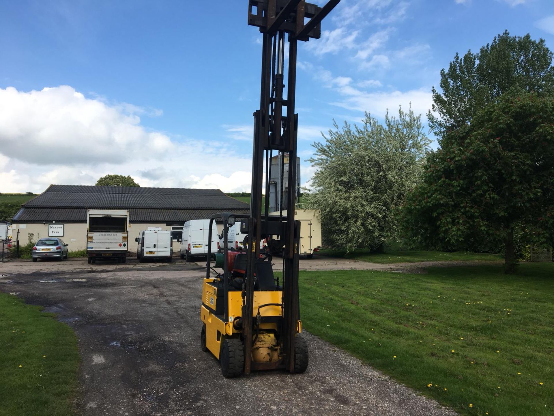 1990 CATERPILLAR T50DSA 2750 KG GAS POWERED FORKLIFT WITH TRIPLEX MAST *PLUS VAT* - Image 8 of 17