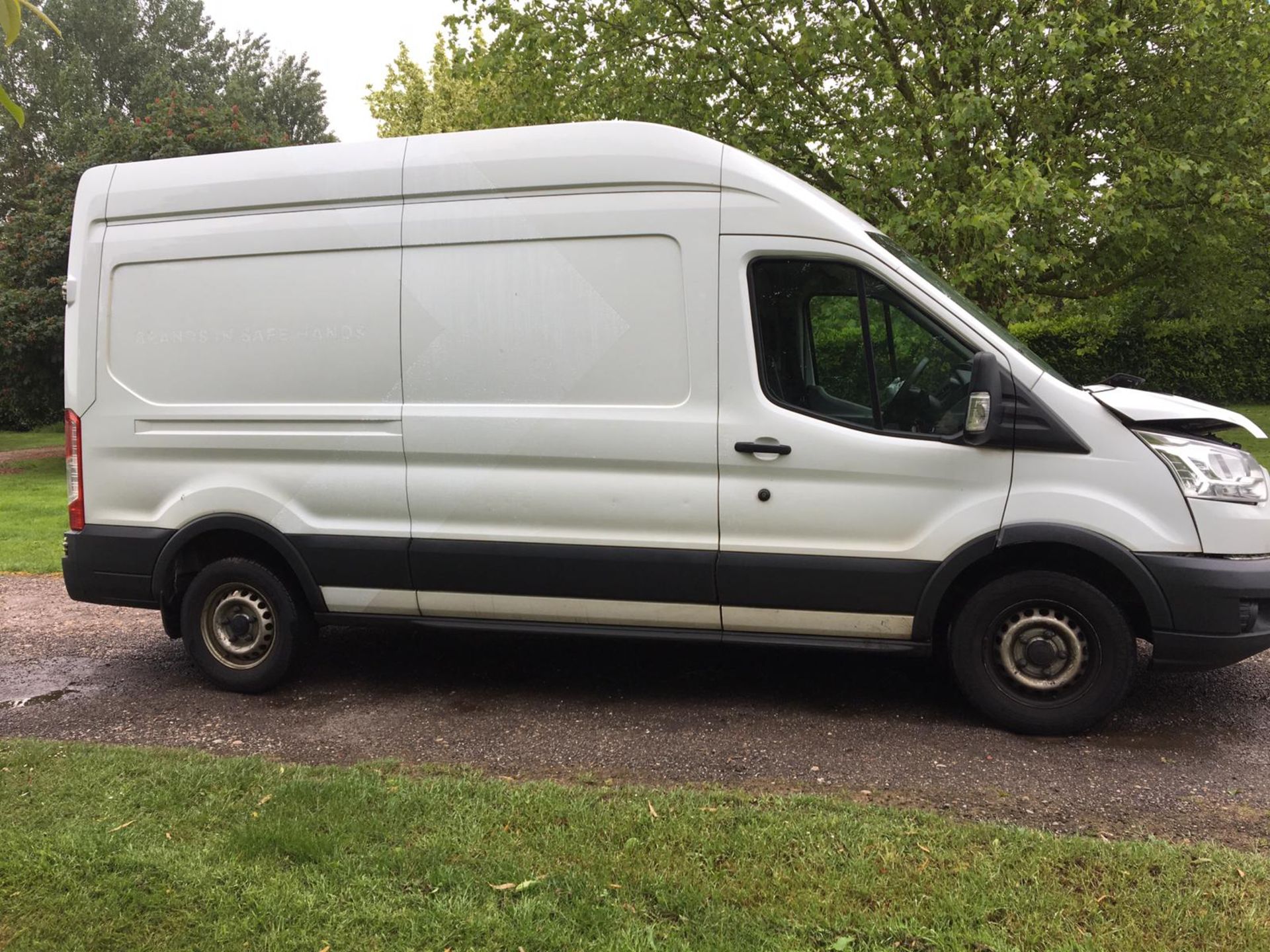 2015/65 REG FORD TRANSIT 350 2.2 DIESEL WHITE PANEL VAN, SHOWING 0 FORMER KEEPERS *PLUS VAT* - Image 6 of 10