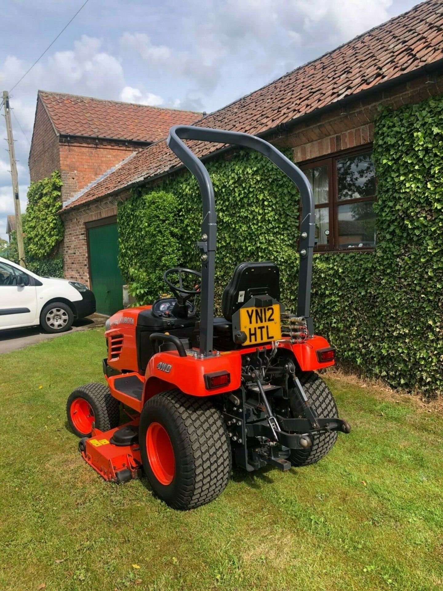 KUBOTA COMPACT TRACTOR BX2350,YEAR 2012 *PLUS VAT* - Image 2 of 7