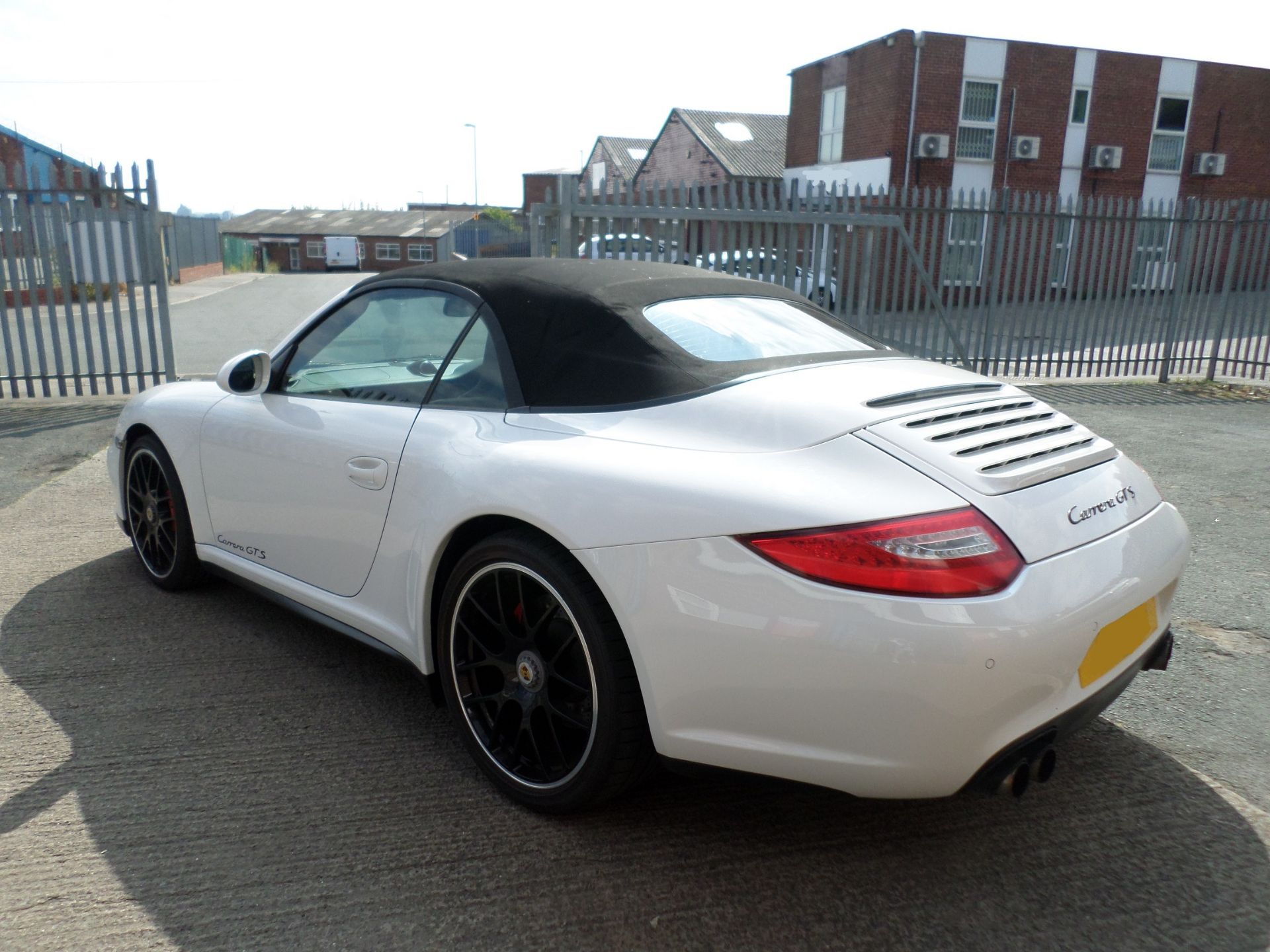 2011 PORSCHE 911 CARRERA GTS SEMI-AUTO 3.8 PETROL CONVERTIBLE, FULL PORSCHE SERVICE HISTORY *NO VAT* - Image 17 of 19