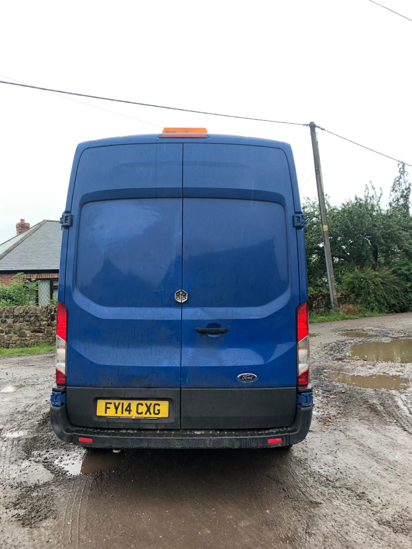 2014/14 REG FORD TRANSIT 350 LWB 2.2 DIESEL BLUE PANEL VAN, SHOWING 2 FORMER KEEPERS *PLUS VAT* - Image 4 of 9