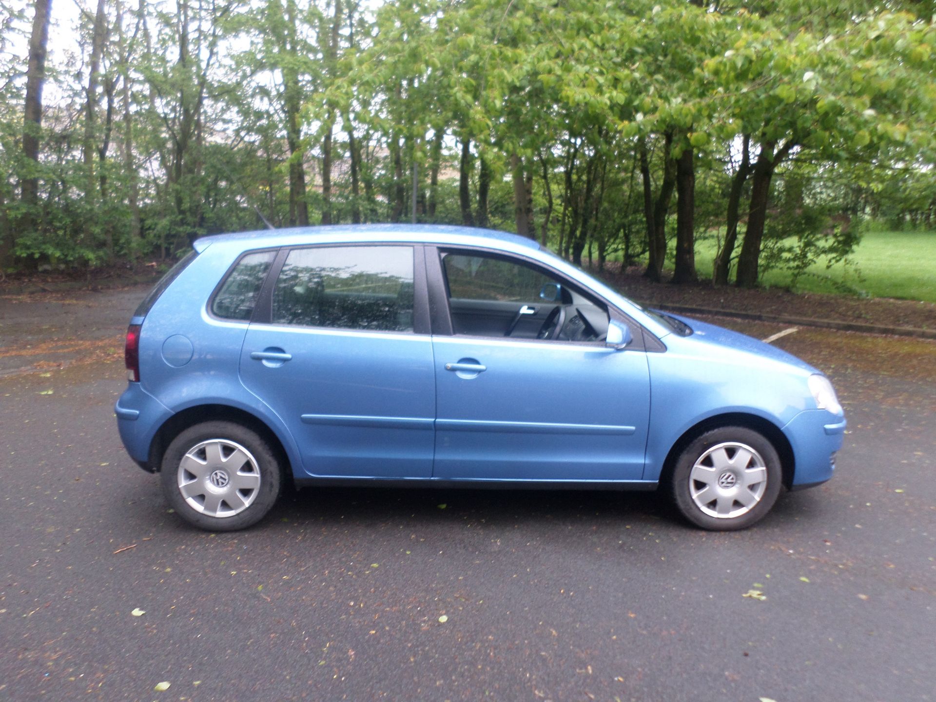 2006/06 REG VOLKSWAGEN POLO S 75 1.4 PETROL BLUE 5 DOOR HATCHBACK, FULL SERVICE HISTORY *NO VAT* - Image 7 of 16