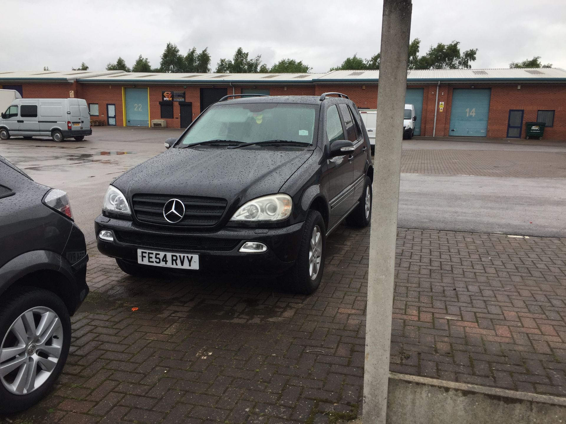 2004/54 REG MERCEDES ML270 CDI 2.7 DIESEL AUTOMATIC, SHOWING 2 FORMER KEEPERS *NO VAT* - Image 3 of 19