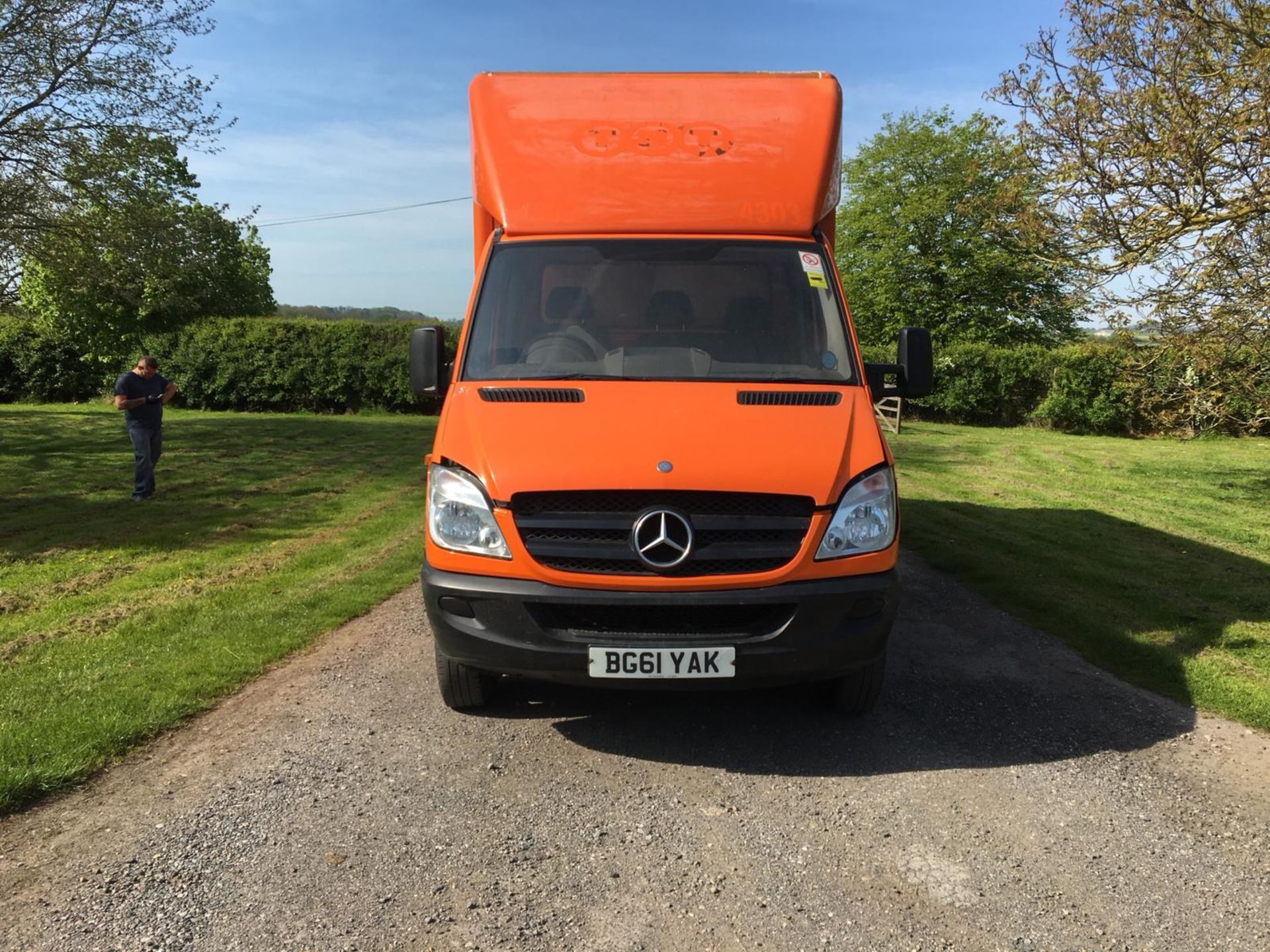 2011/61 REG MERCEDES-BENZ SPRINTER 513 CDI 2.2 DIESEL ORANGE BOX VAN, SHOWING 0 FORMER KEEPERS - Bild 2 aus 7