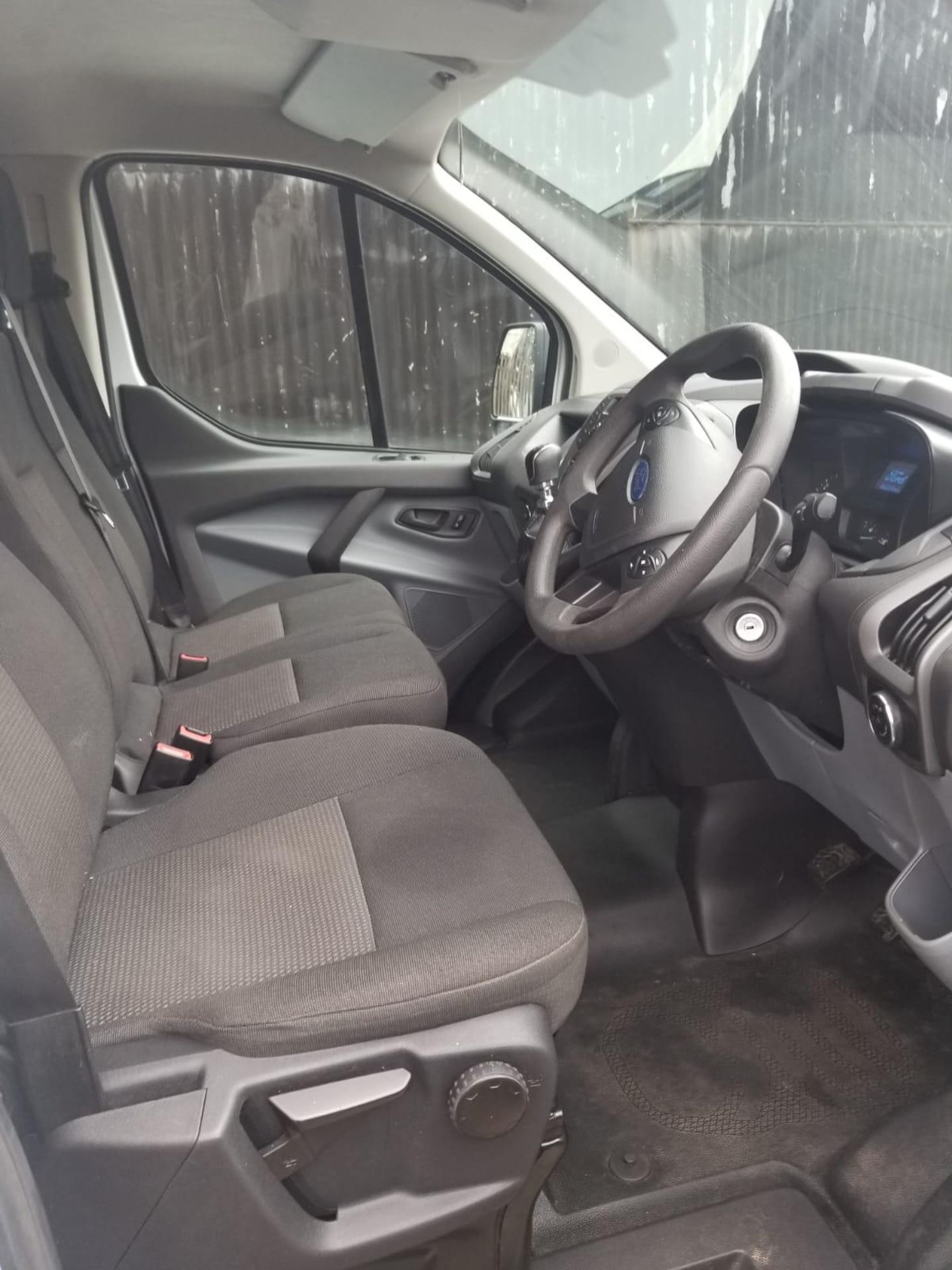 2015/65 REG FORD TRANSIT CUSTOM 290 ECO-TECH DIESEL PANEL VAN, SHOWING 0 FORMER KEEPERS *NO VAT* - Image 7 of 9