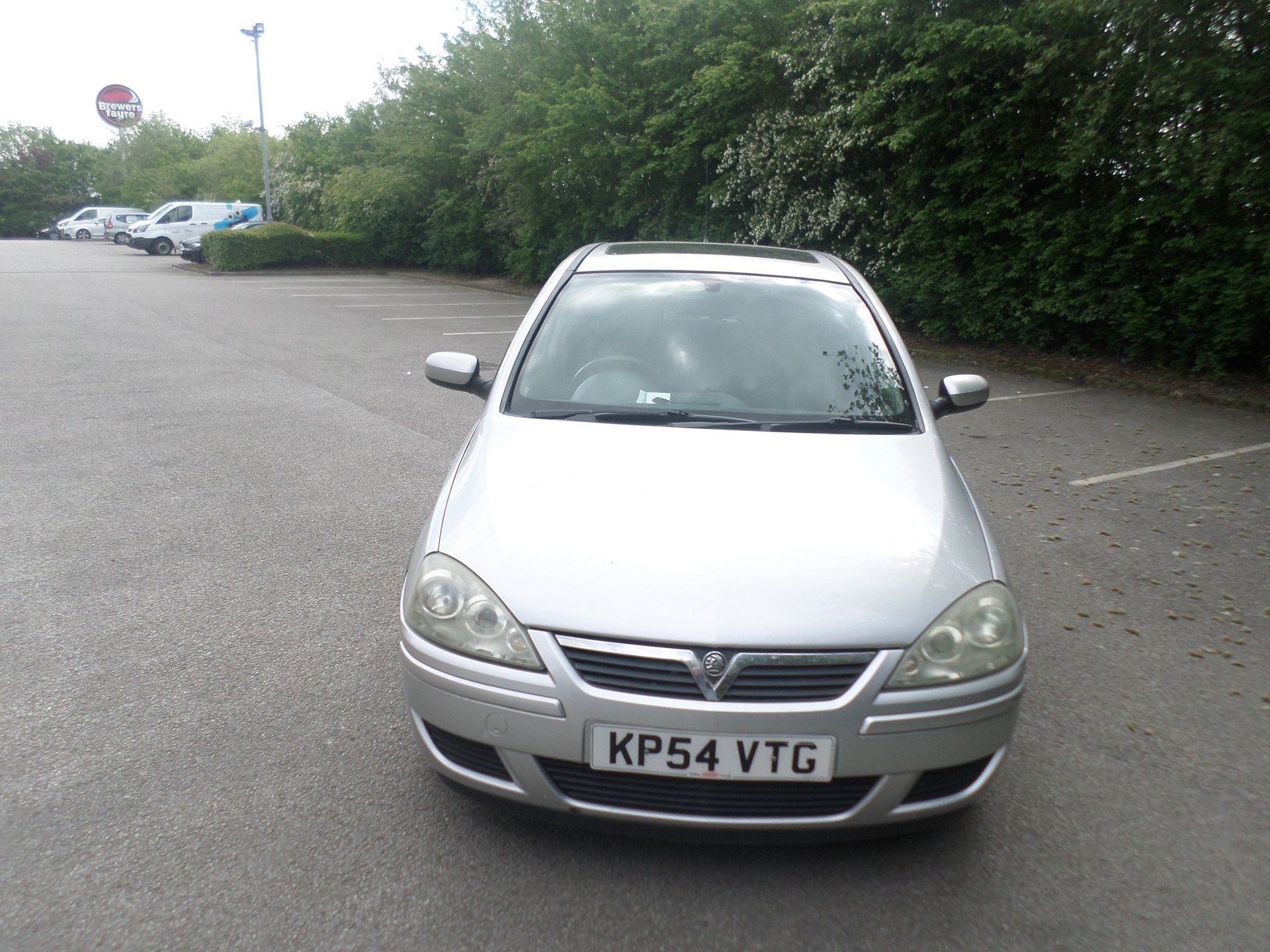 2004/54 REG VAUXHALL CORSA DESIGN TWINPORT 1.2 PETROL SILVER 5 DOOR HATCHBACK - FSH! *NO VAT* - Image 2 of 11