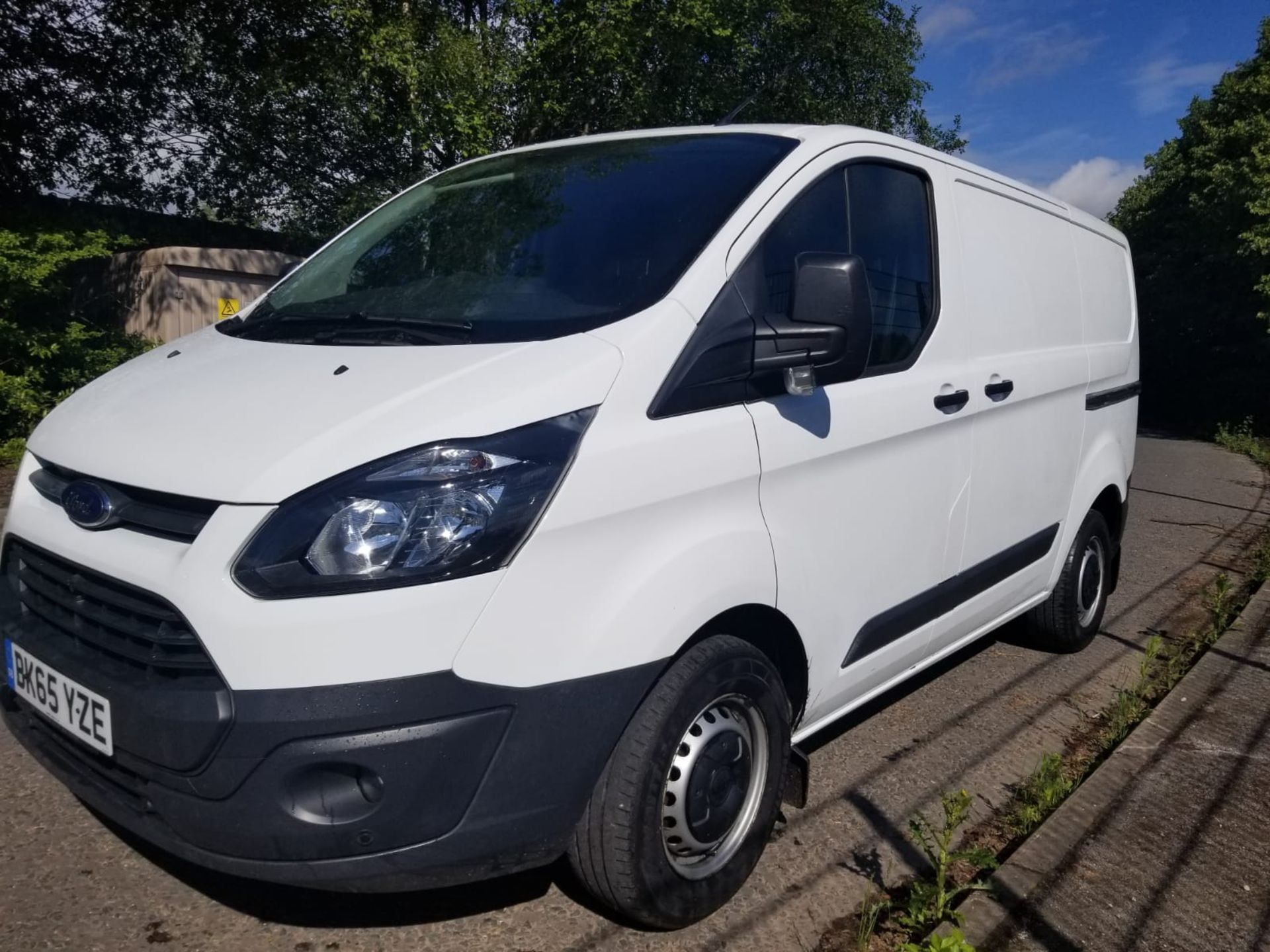 2016/65 REG FORD TRANSIT CUSTOM 270 ECO-TECH 2.2 DIESEL WHITE PANEL VAN, SERVICE HISTORY *NO VAT* - Image 3 of 10