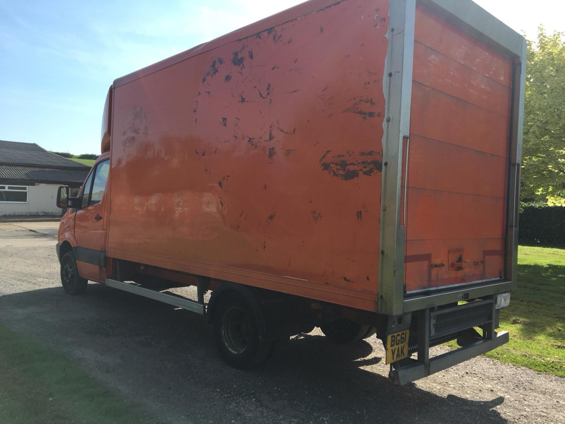 2011/61 REG MERCEDES-BENZ SPRINTER 513 CDI 2.2 DIESEL ORANGE BOX VAN, SHOWING 0 FORMER KEEPERS - Image 4 of 7