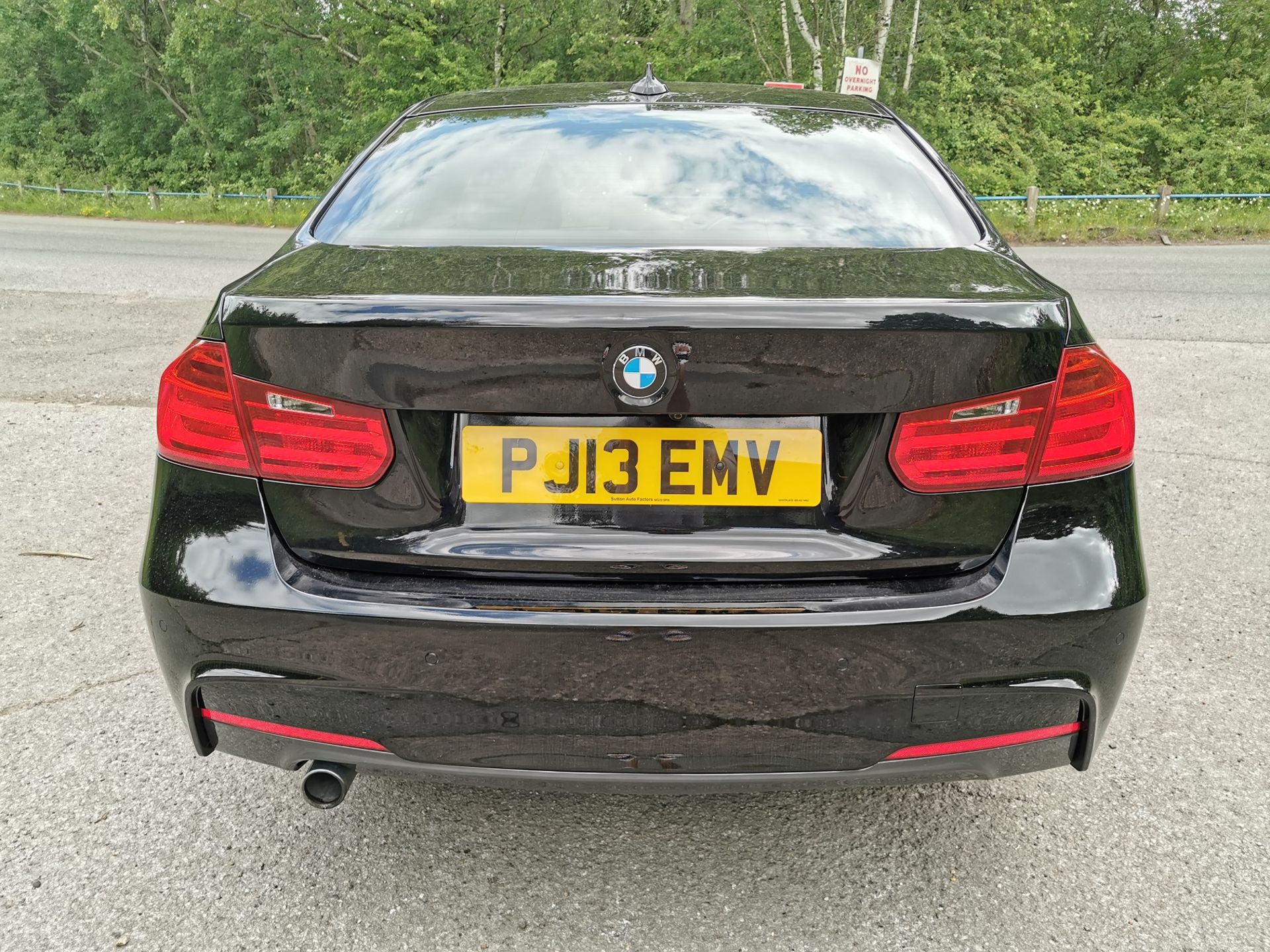 2013/13 REG BMW 320D EFFICIENT DYNAMICS 2.0 DIESEL BLACK 4 DOOR SALOON *NO VAT* - Bild 6 aus 30