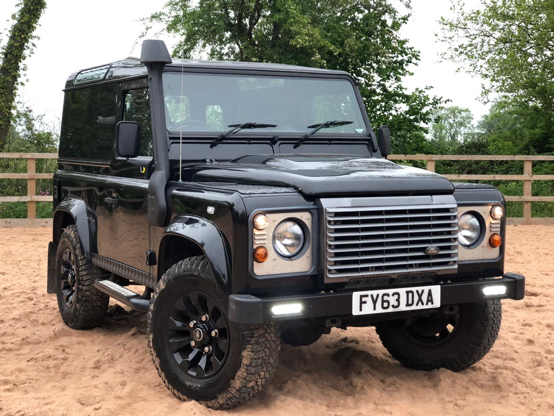 2013/63 REG LAND ROVER DEFENDER 90 LXV 65TH ANNIVERSARY EDITION HARD TOP - 21,000 MILES *NO VAT*