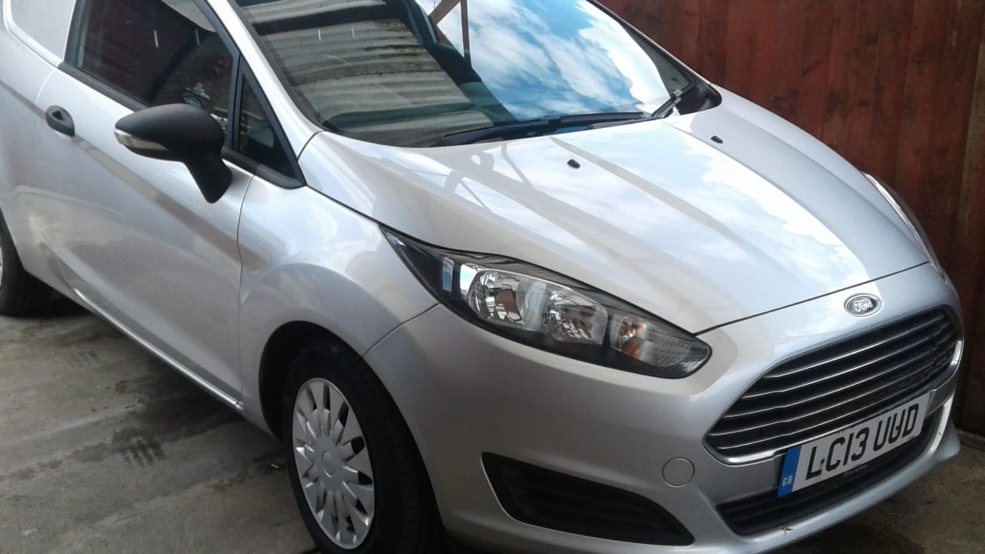 2013/13 REG FORD FIESTA ECONETIC TECH TDCI 1.6 DIESEL CAR / VAN, SHOWING 0 FORMER KEEPERS *NO VAT*