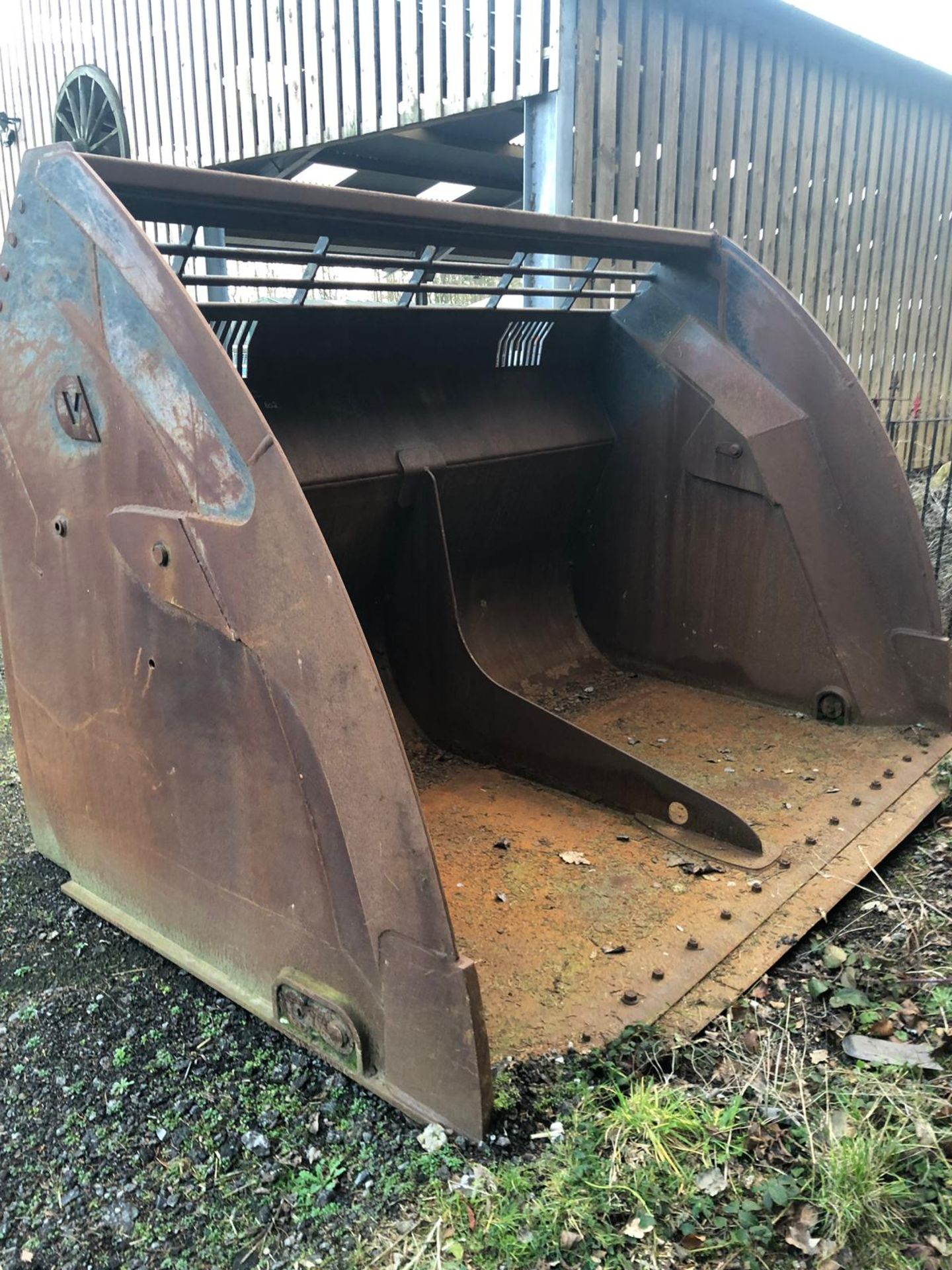 HI-TIP L150G 3M WIDE BUCKET TO FIT VOLVO 7000 LTR CAPACITY *PLUS VAT* - Bild 2 aus 6