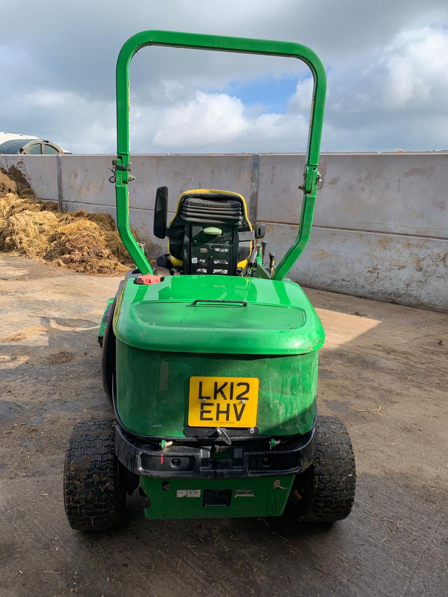 2012/12 REG JOHN DEERE 1445 SERIES II 4WD DIESEL RIDE ON LAWN MOWER *PLUS VAT* - Image 10 of 16