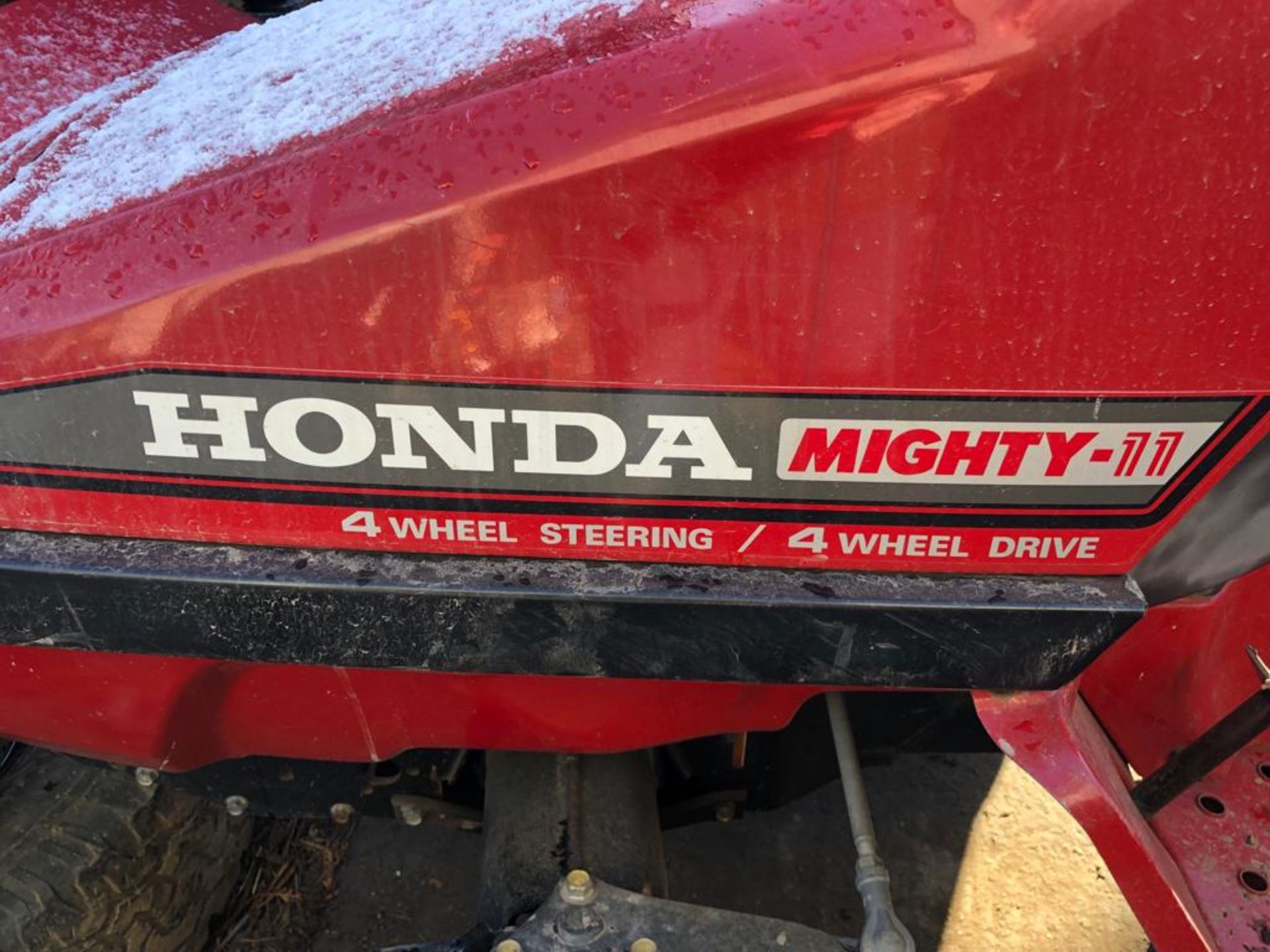 HONDA MIGHTY-11 4WD 4 WHEEL STEERING COMPACT TRACTOR WITH ROTAVATOR HONDA R1000 1M WIDTH *PLUS VAT* - Image 3 of 5