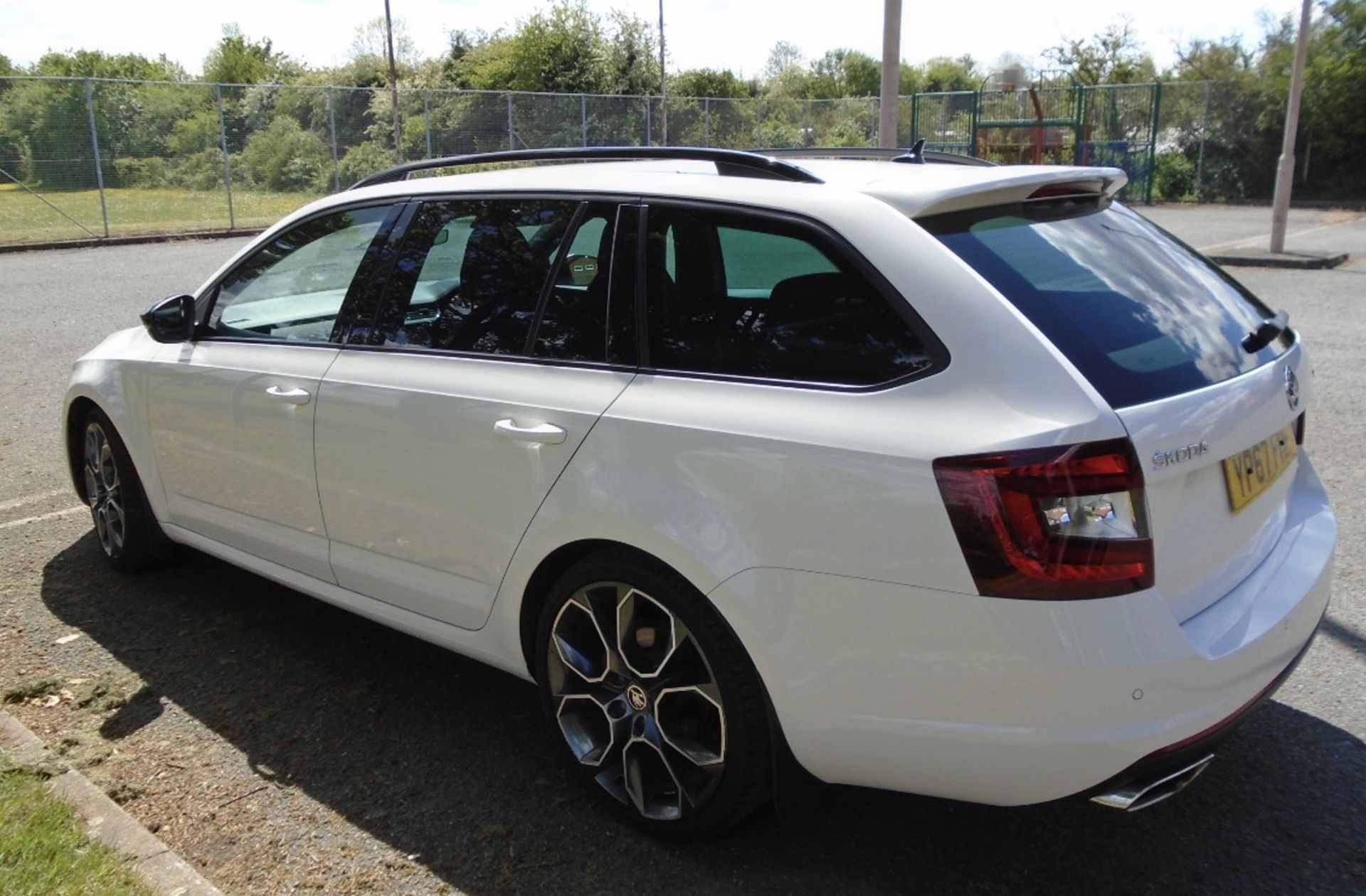 2017/67 REG SKODA OCTAVIA VRS TDI SEMI-AUTOMATIC 2.0 DIESEL ESTATE, FULL SERVICE HISTORY *NO VAT* - Image 5 of 10