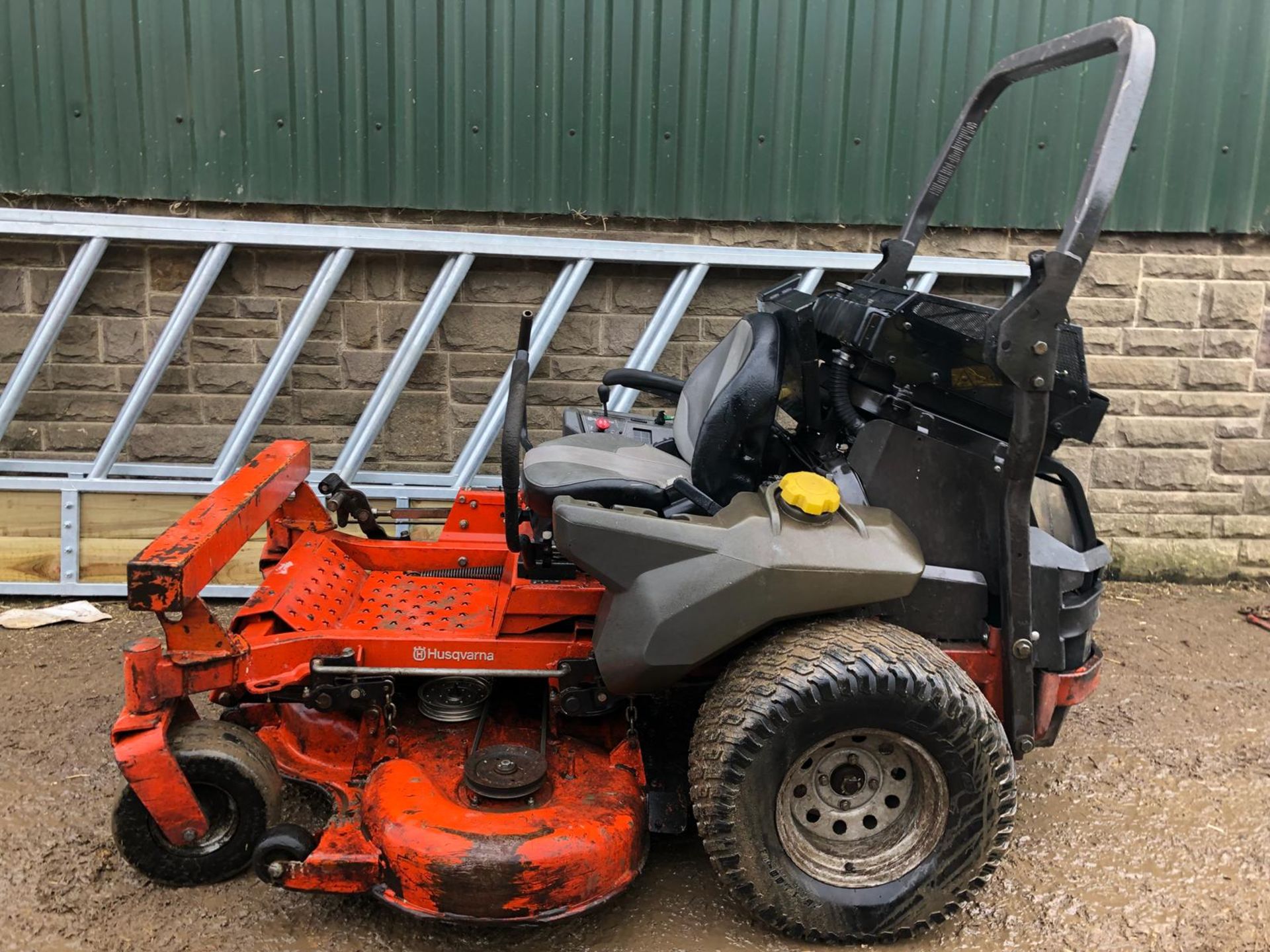 2012 HUSQVARNA PZ 29D ZERO TURN RIDE ON DIESEL LAWN MOWER *PLUS VAT* - Image 2 of 13