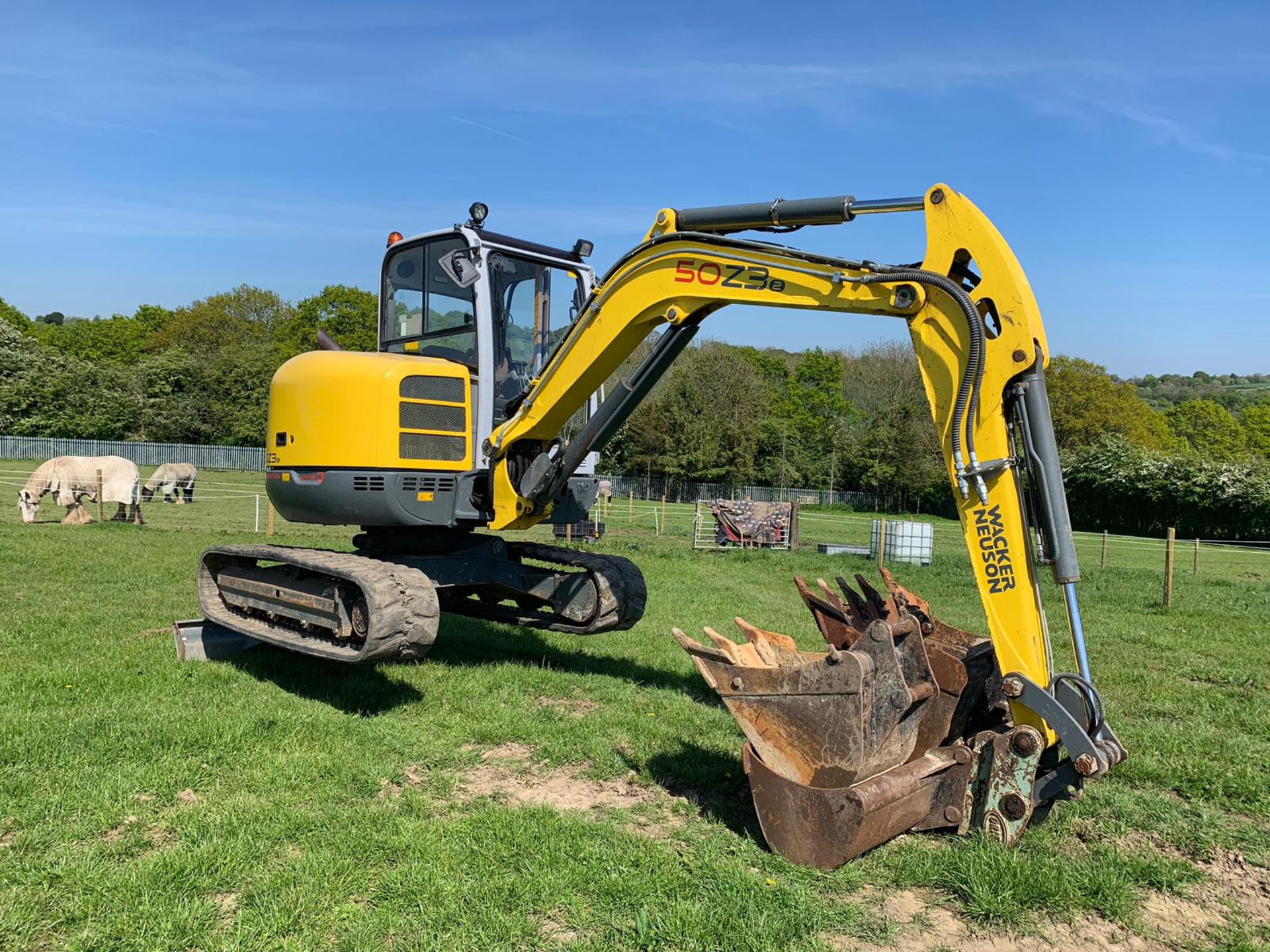 2015 WACKER NEUSON 50Z3 (2) VDS HYDRAULIC DIGGER / TRACKED EXCAVATOR, C/W 3 X BUCKETS *PLUS VAT* - Image 5 of 16