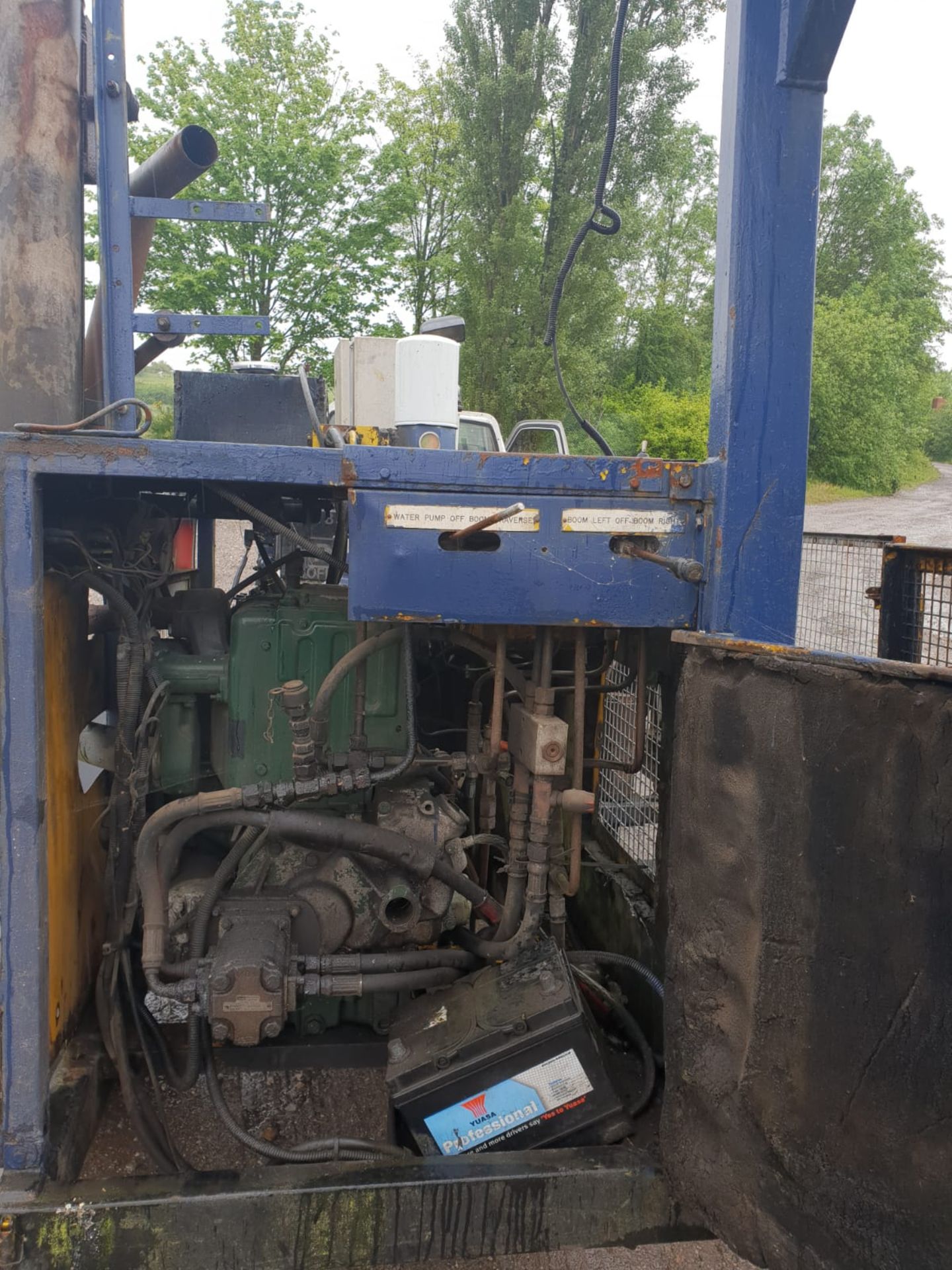DIESEL HYDRAULIC WINCH LISTER PETTER ENGINE 2 CYLINDER, IN FULL WORKING ORDER *NO VAT* - Image 8 of 17