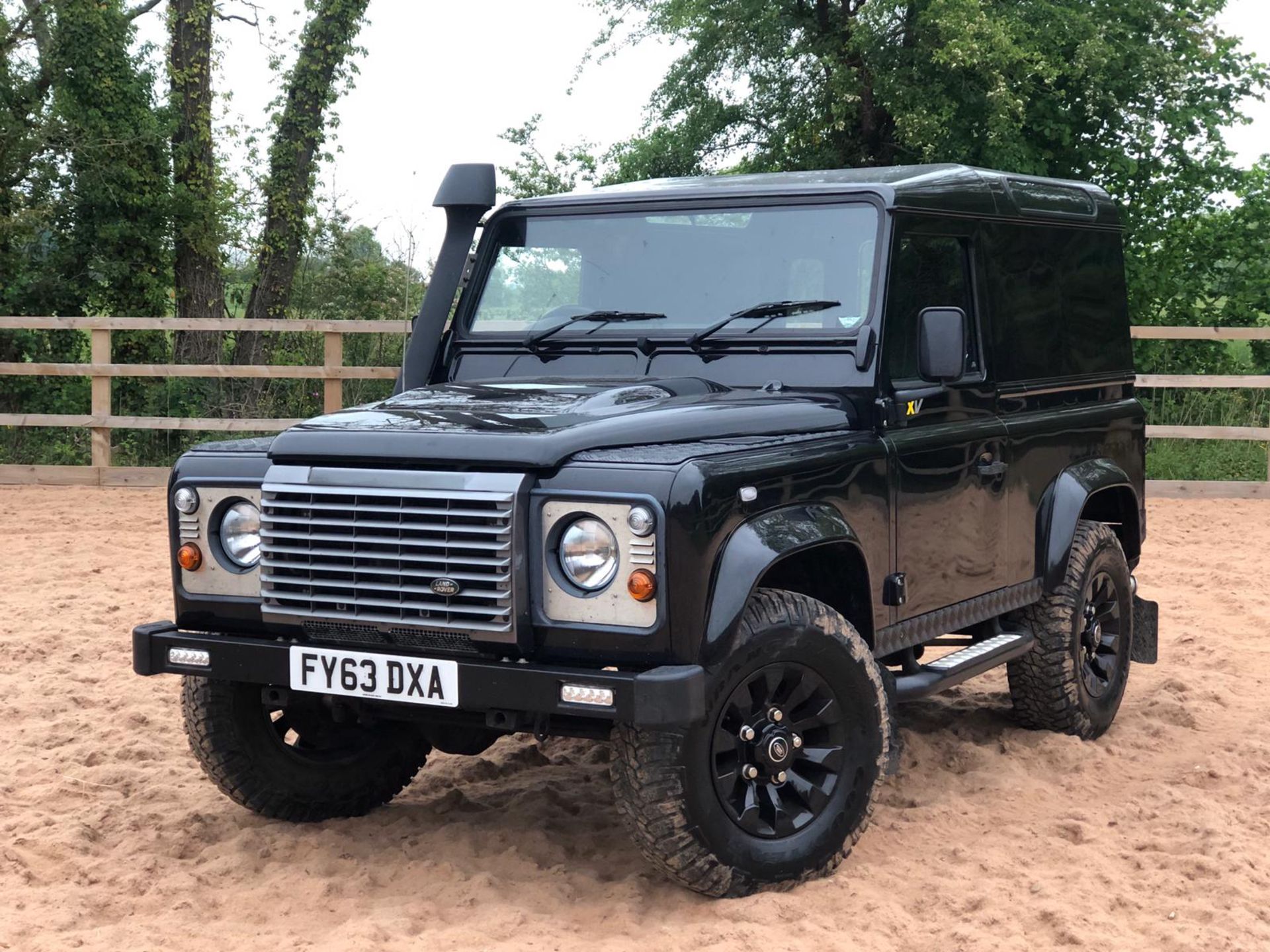 2013/63 REG LAND ROVER DEFENDER 90 LXV 65TH ANNIVERSARY EDITION HARD TOP - 21,000 MILES *NO VAT* - Image 2 of 23