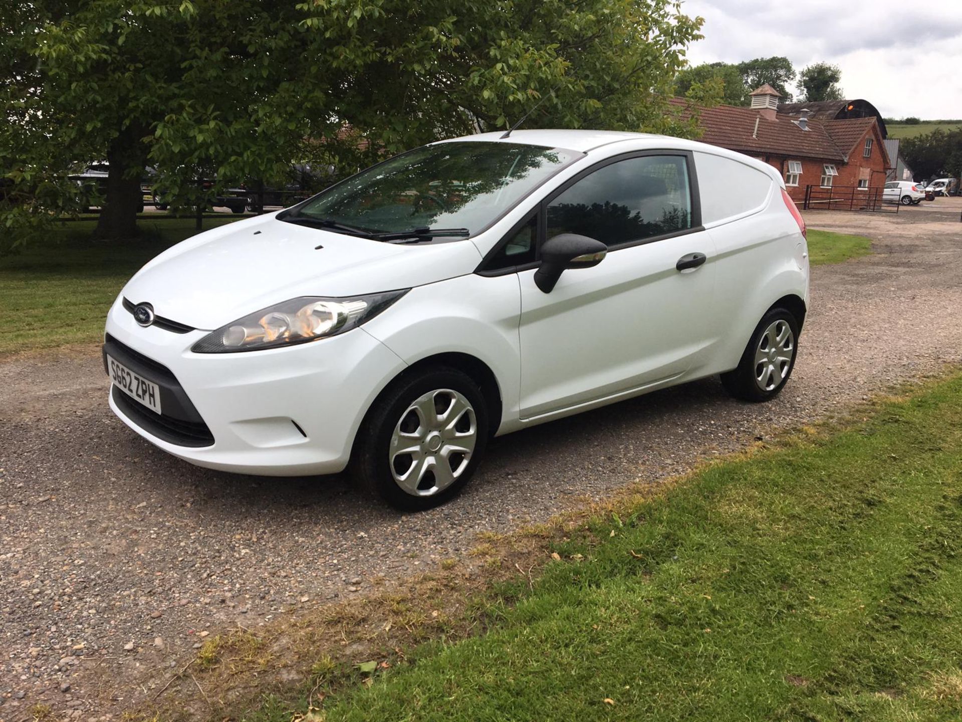 2012/62 REG FORD FIESTA BASE TDCI 1.4 DIESEL CAR DERIVED VAN, SHOWING 1 FORMER KEEPER *PLUS VAT* - Image 3 of 11