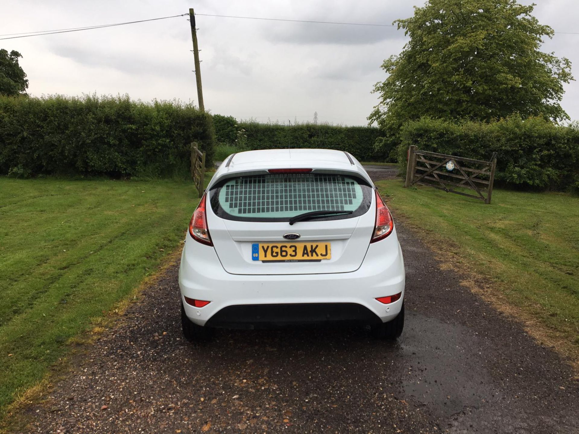 2013/63 REG FORD FIESTA ECONETIC TECH TDCI 1.6 DIESEL CAR / VAN, SHOWING 0 FORMER KEEPERS *PLUS VAT* - Image 7 of 15