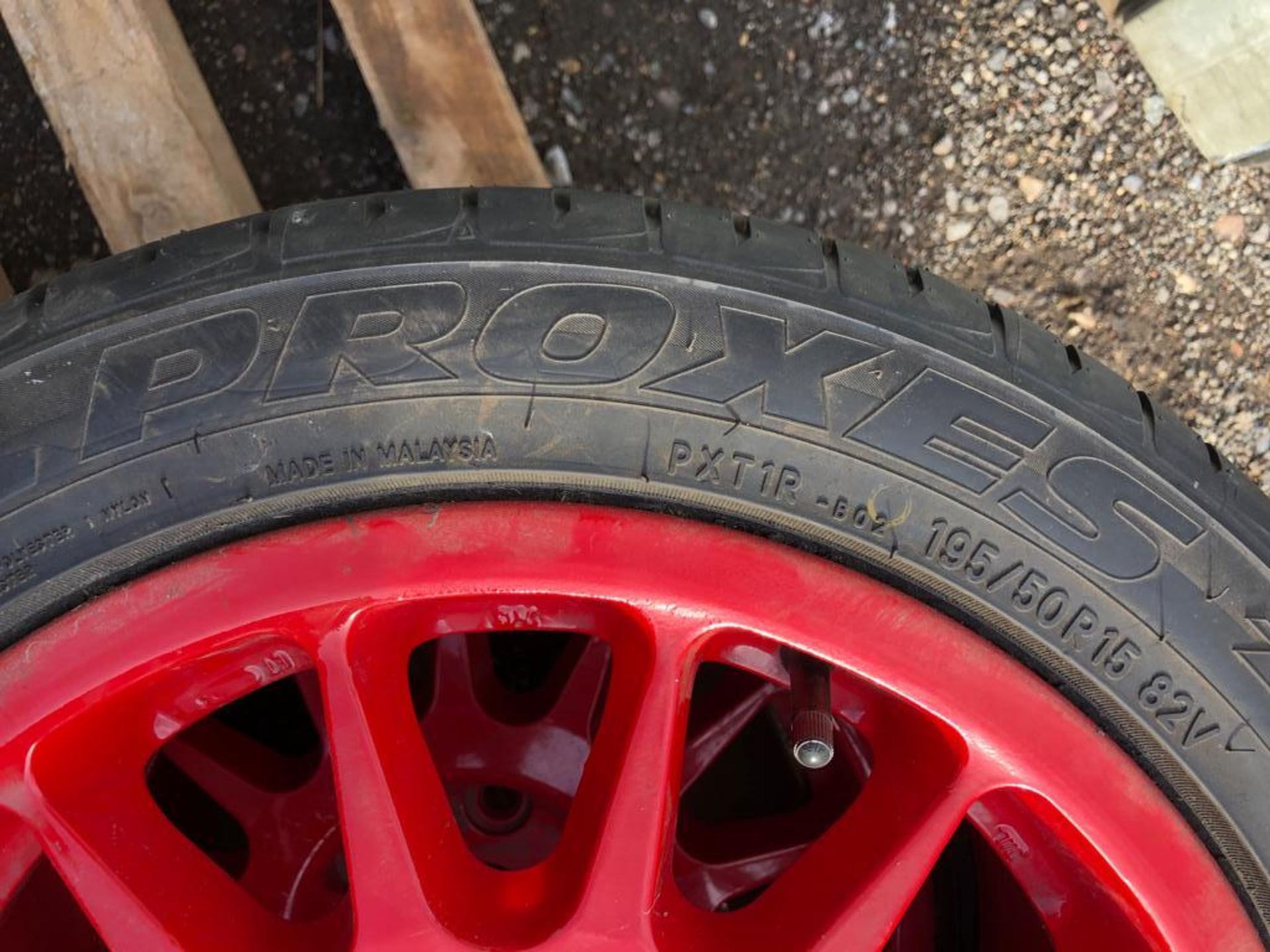 X2 SETS OF POWDER COATED RIMS C/W NEW TYRES FROM A MITSUBISHI EVO *PLUS VAT* - Image 9 of 13