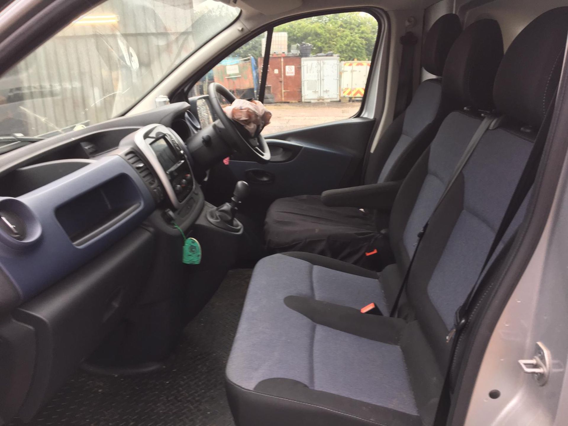 2018/67 REG VAUXHALL VIVARO 2900 BITURBO CDTI 1.6 DIESEL PANEL VAN, SHOWING 0 FORMER KEEPERS *NO VAT - Image 8 of 9