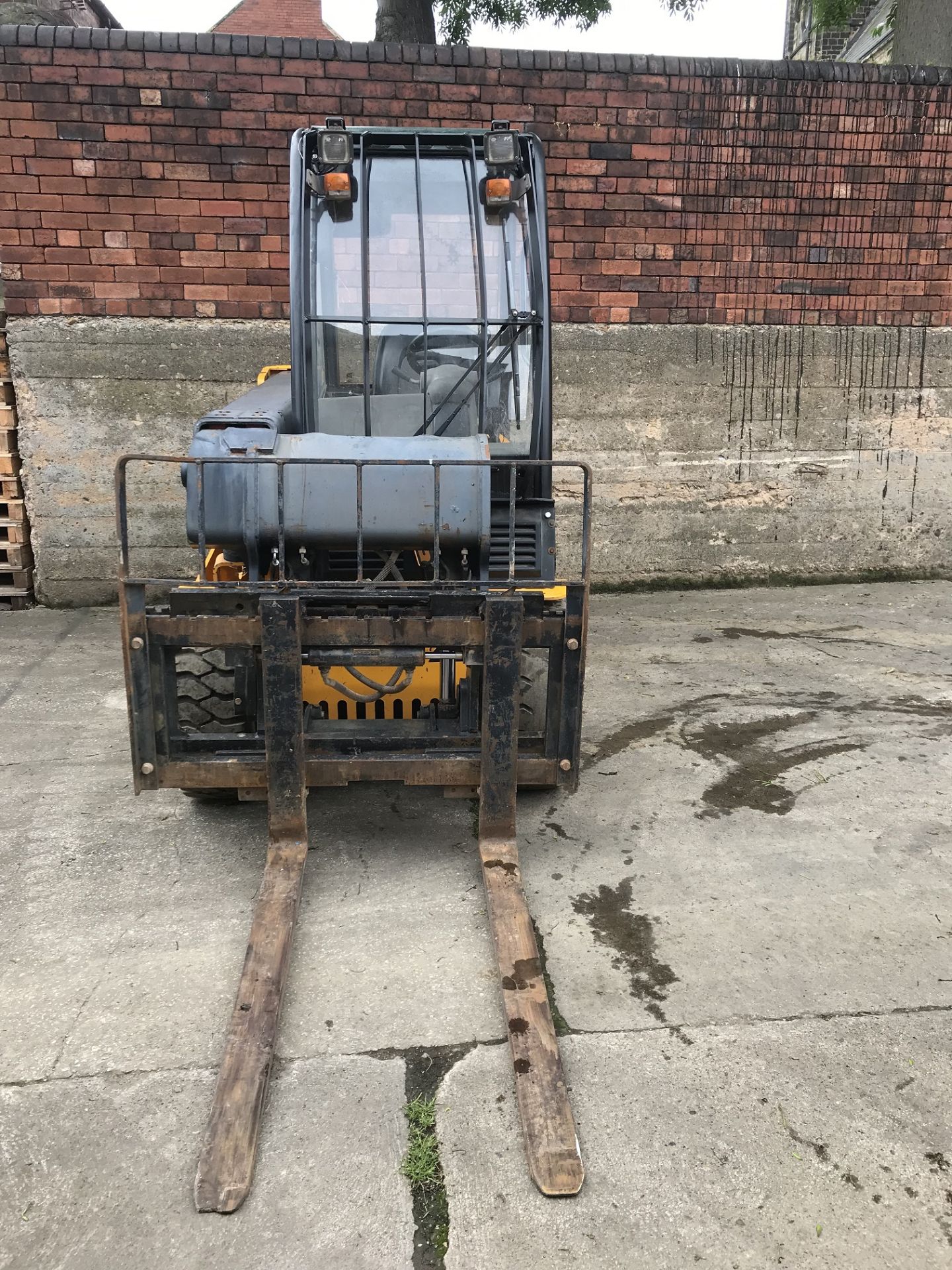 JCB TELETRUK MODEL SLPTLT3D, YEAR 2000, FULLY WORKING ORDER, READY FOR WORK *PLUS VAT* - Image 2 of 5