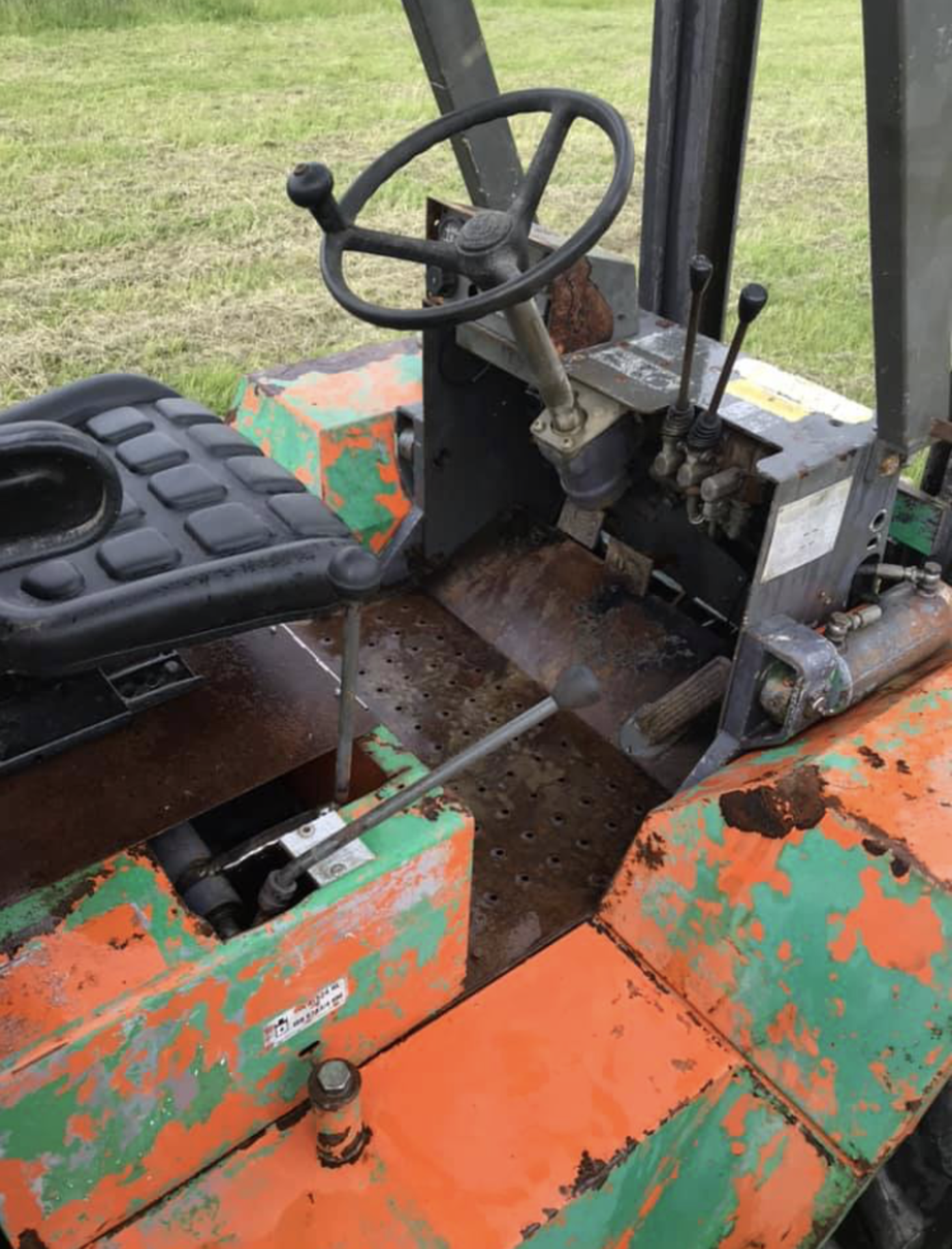 AUSA C20 2 TON 4X4 ROUGH TERRAIN FORKLIFT, IN FULL WORKING ORDER & READY FOR WORK *PLUS VAT* - Image 7 of 9