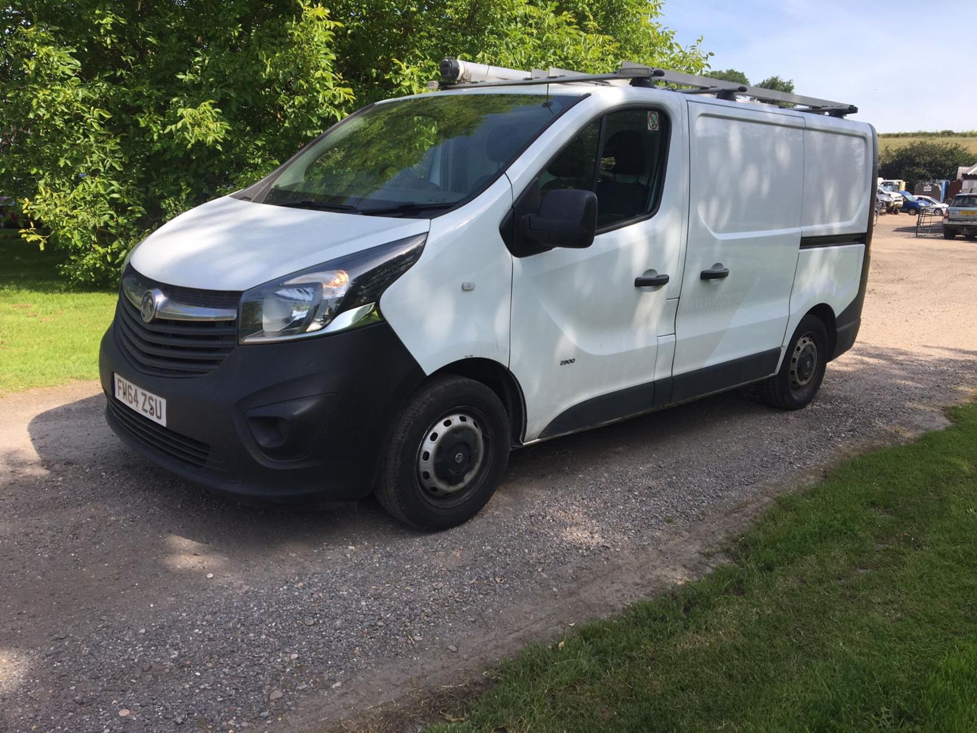 2015/64 REG VAUXHALL VIVARO 2900 CDTI ECOFLEX 1.6 DIESEL WHITE PANEL VAN, SHOWING 0 FORMER KEEPERS - Image 3 of 10