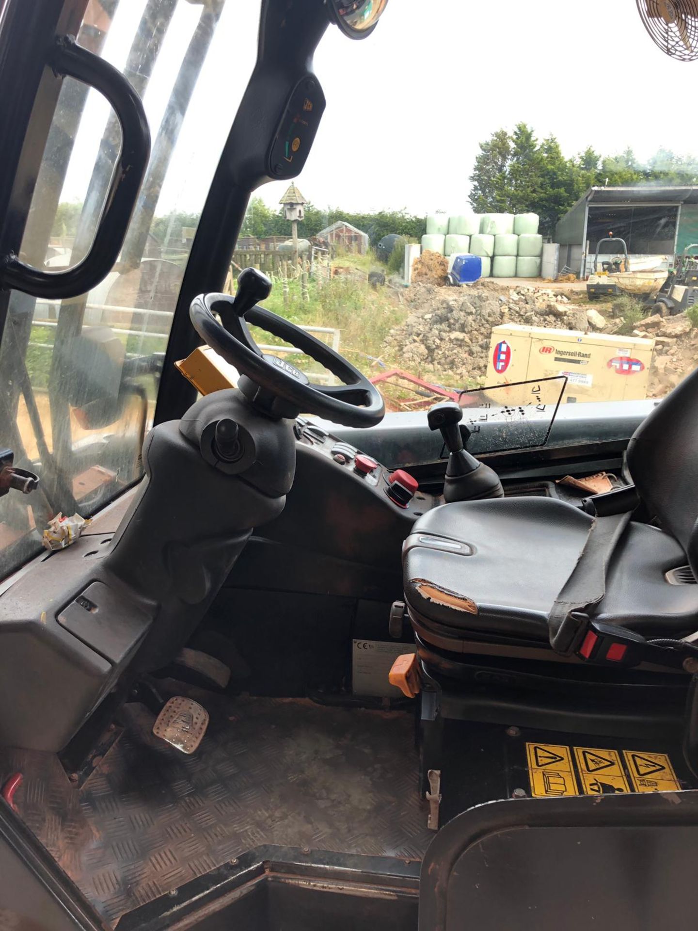 2014 JCB TELETRUK 3.5 TON ECO, RUNS WORKS AND LIFTS, ONLY 4165 HOURS (UNVERIFIED) *PLUS VAT* - Image 6 of 7