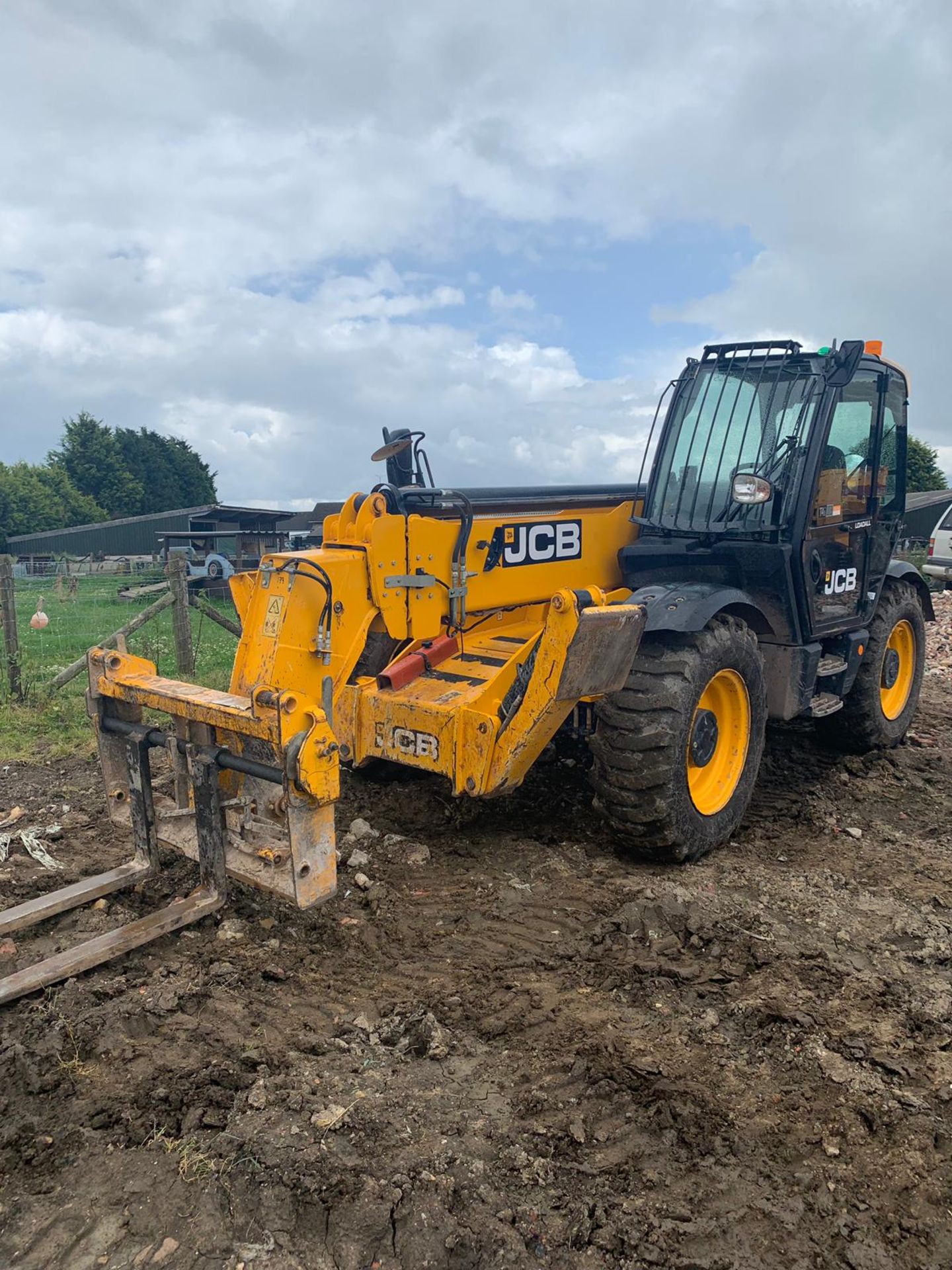 2014 JCB 535-140 HI-VIZ LOADALL 14 METER REACH TELE-HANDLER WITH FORKS *PLUS VAT* - Image 7 of 12