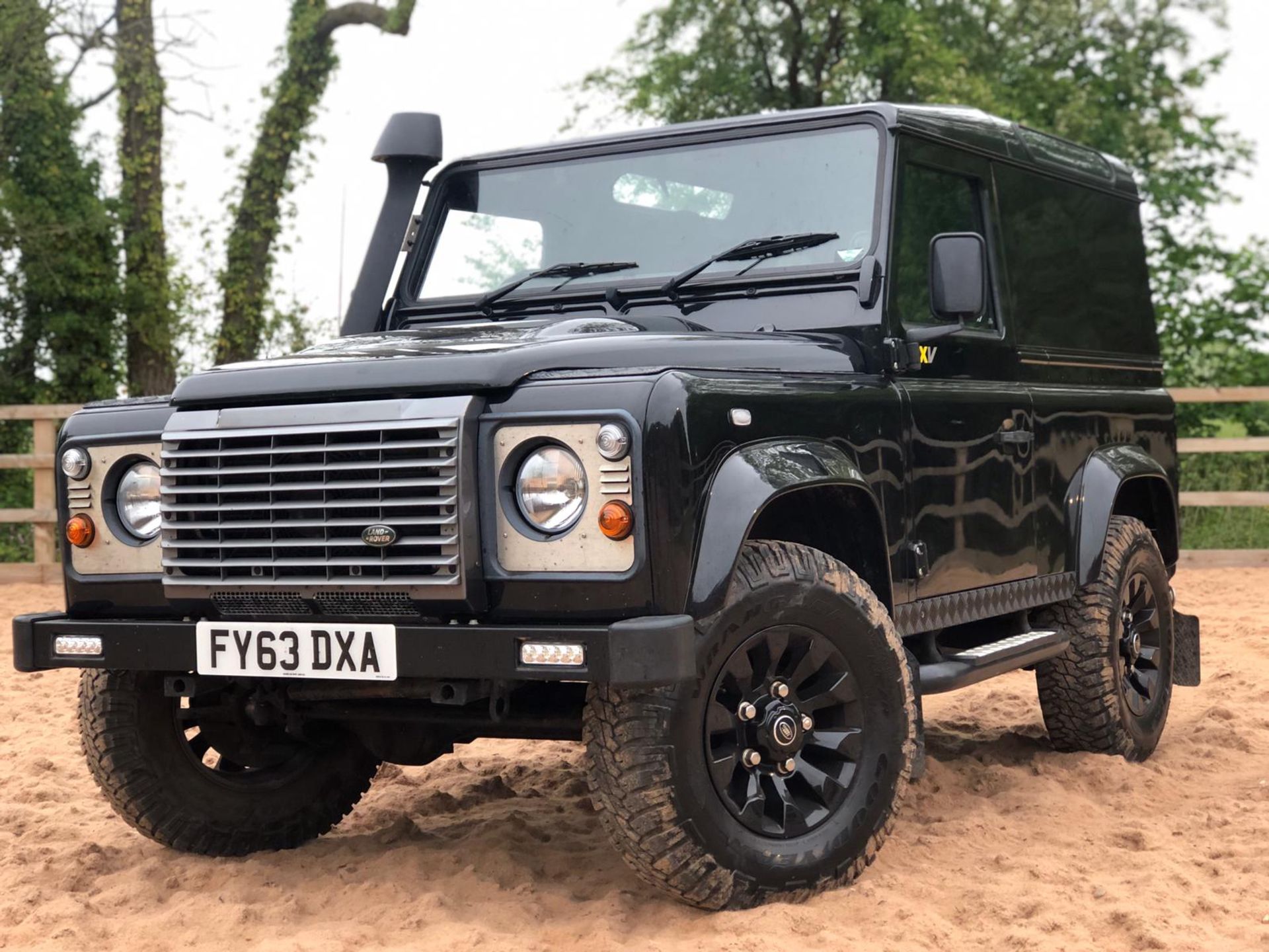 2013/63 REG LAND ROVER DEFENDER 90 LXV 65TH ANNIVERSARY EDITION HARD TOP - 21,000 MILES *NO VAT* - Image 3 of 23