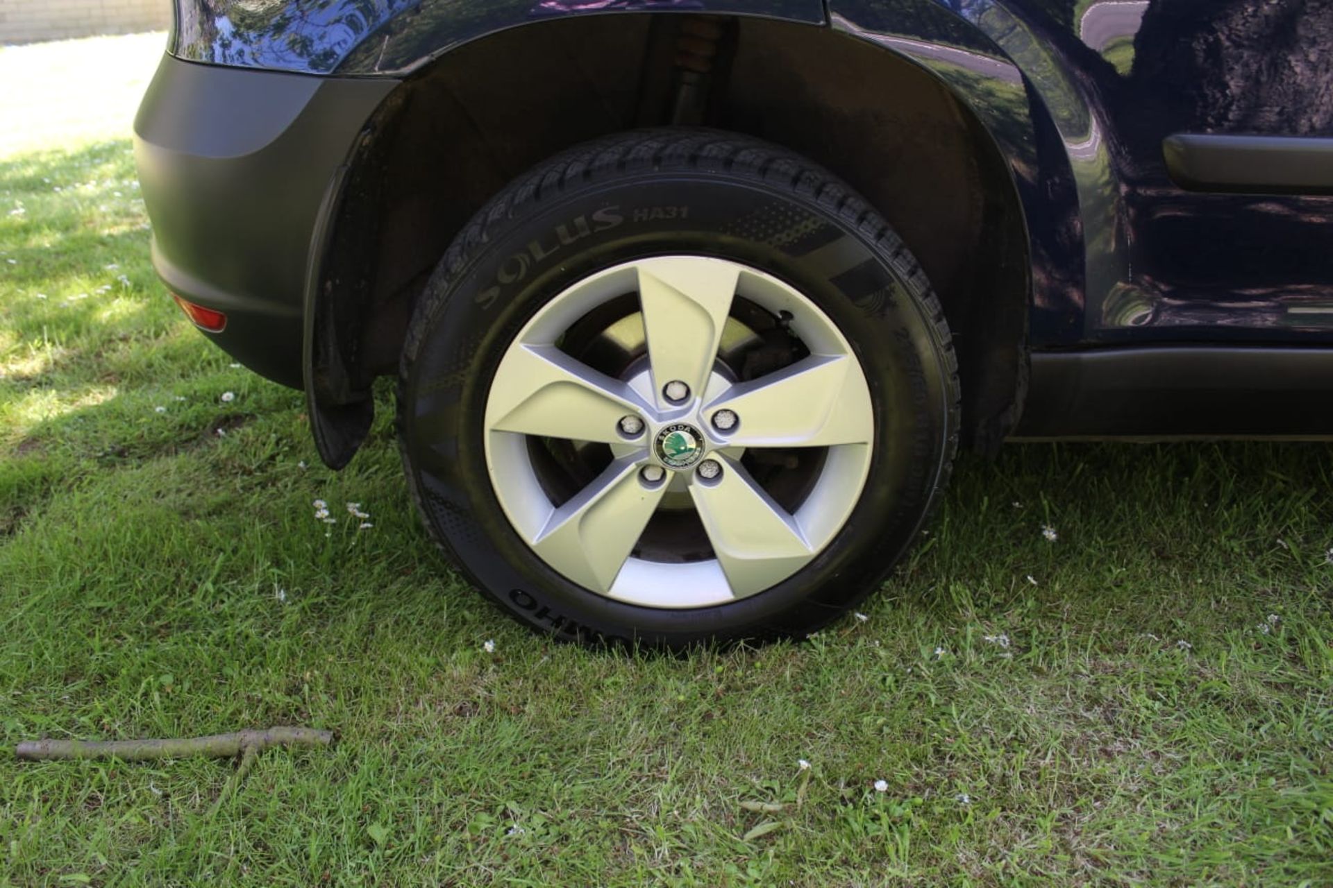 2011/61 REG SKODA YETI S TDI CR 4X4 110BHP 2.0 DIESEL 5 DOOR HATCHBACK, SHOWING 0 FORMER KEEPERS - Image 14 of 20