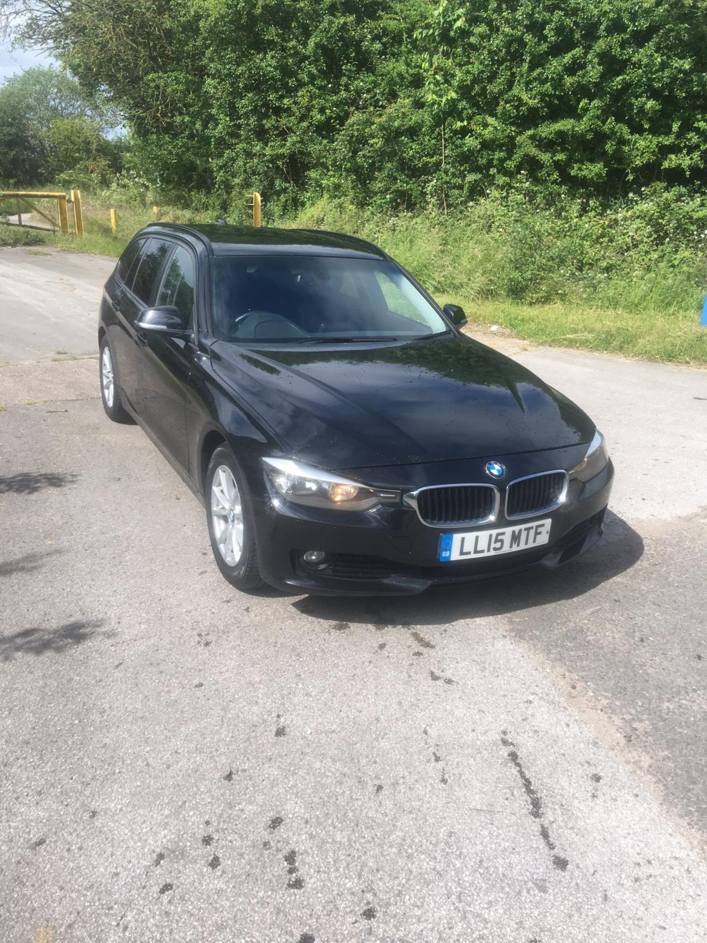 2015/15 REG BMW 320D BUSINESS EFFICIENT DYNAMICS 2.0 DIESEL BLACK ESTATE, SHOWING 0 FORMER KEEPERS