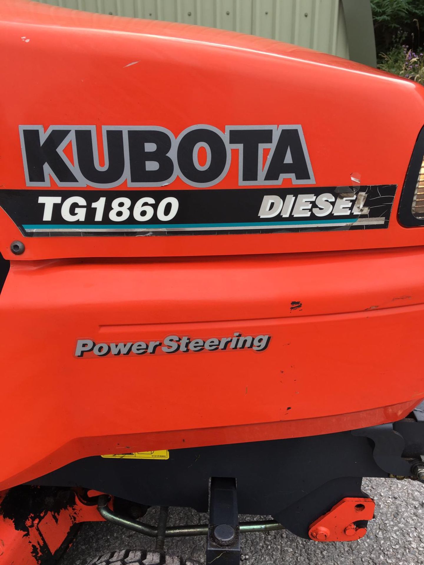 KUBOTA TG1860 DIESEL CUSHION RIDE ON LAWN MOWER WITH POWER STEERING, RUNS AND WORKS *NO VAT* - Image 8 of 14