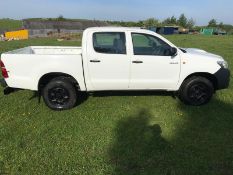 2012/12 REG TOYOTA HILUX HL2 D-4D 4X4 DOUBLE CAB PICK-UP 2.5 DIESEL, SHOWING 0 FORMER KEEPERS