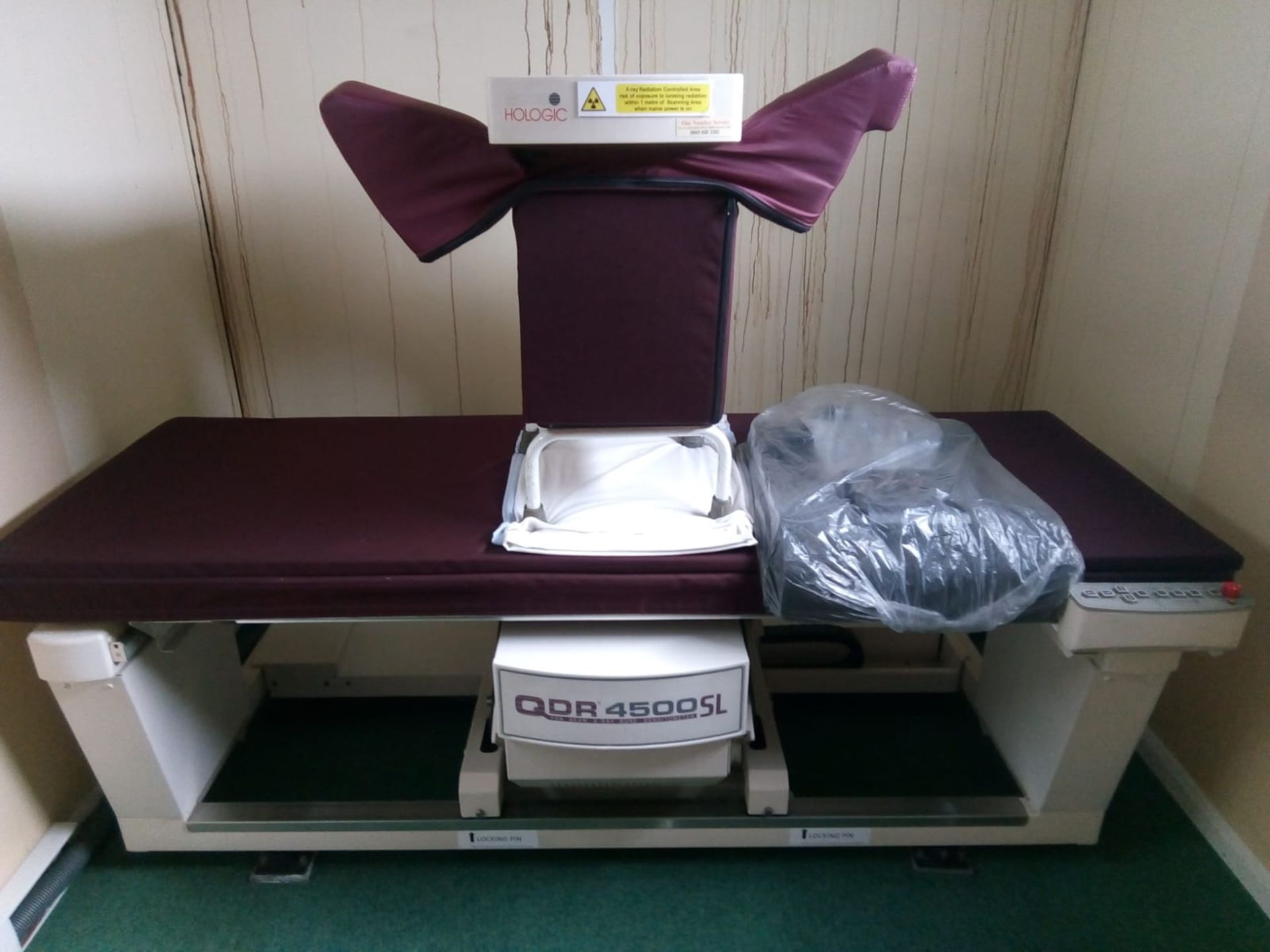 1999 SDC 10M MEDICAL / LIVING TRAILER. FITTED WITH QDD4500SL BONE DENSITY X-RAY SCANNER *PLUS VAT* - Image 11 of 15